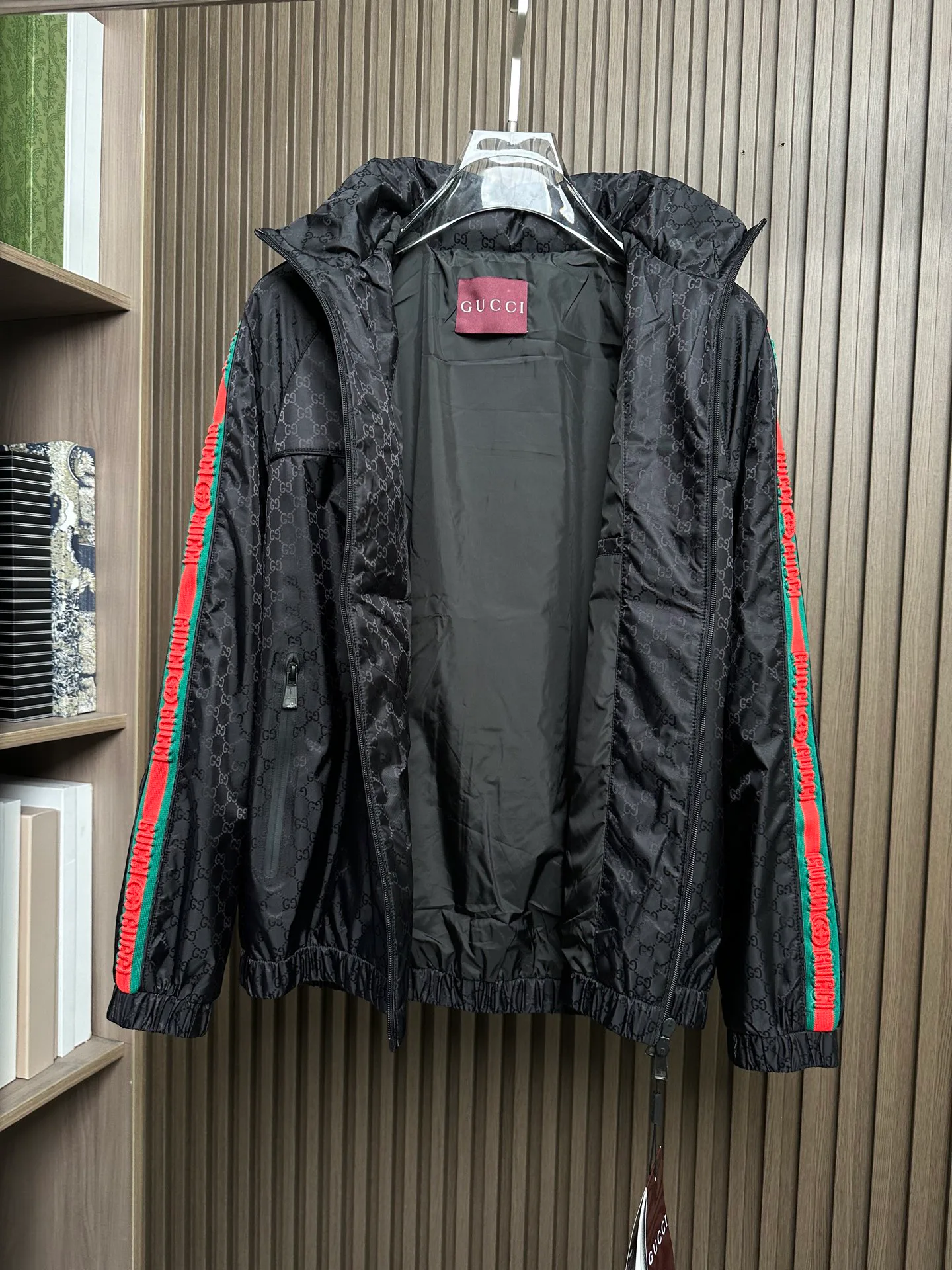 Men's Jackets And Down Jackets GUCCI 18109850