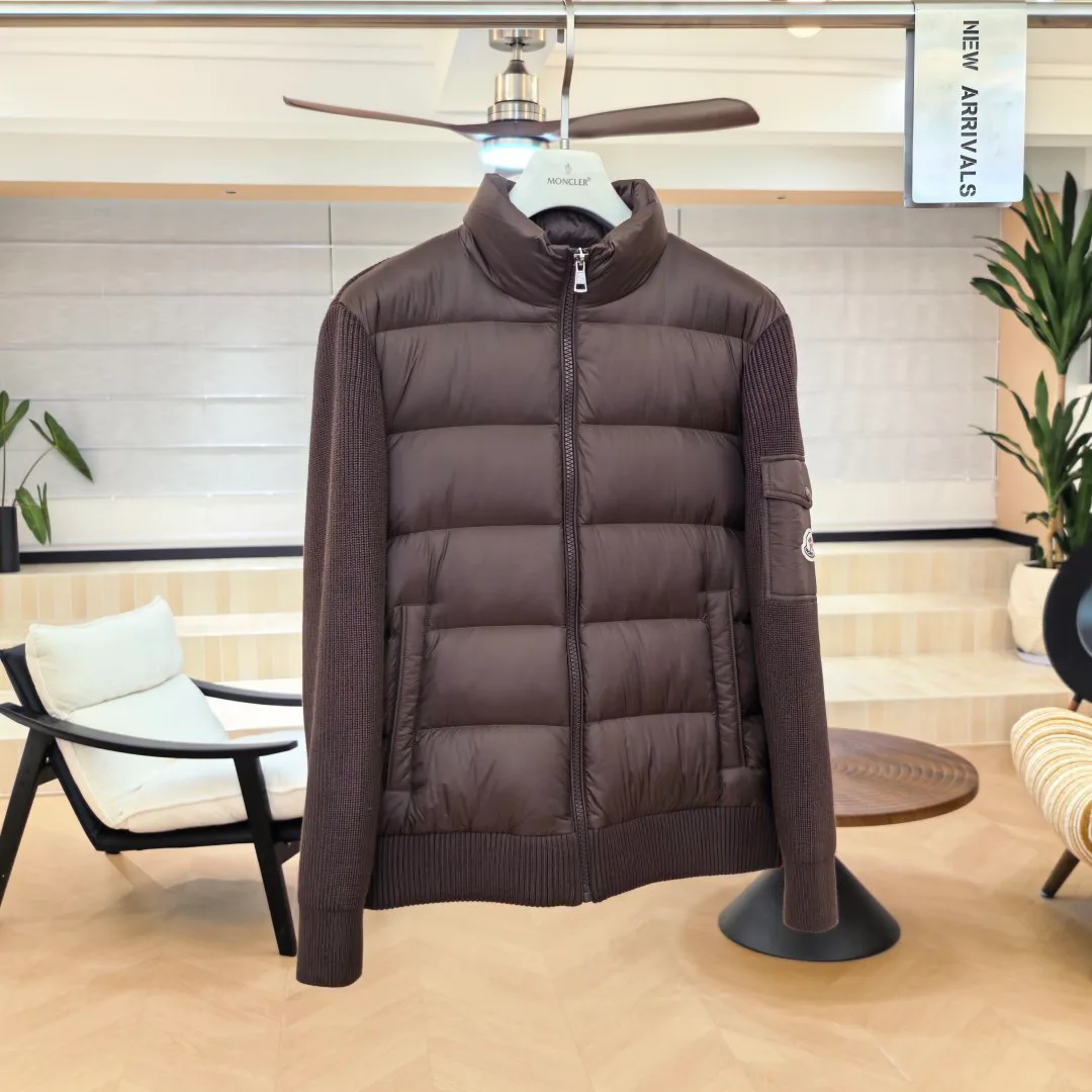 Women's Jackets And Down Jackets MONCLER 18130347