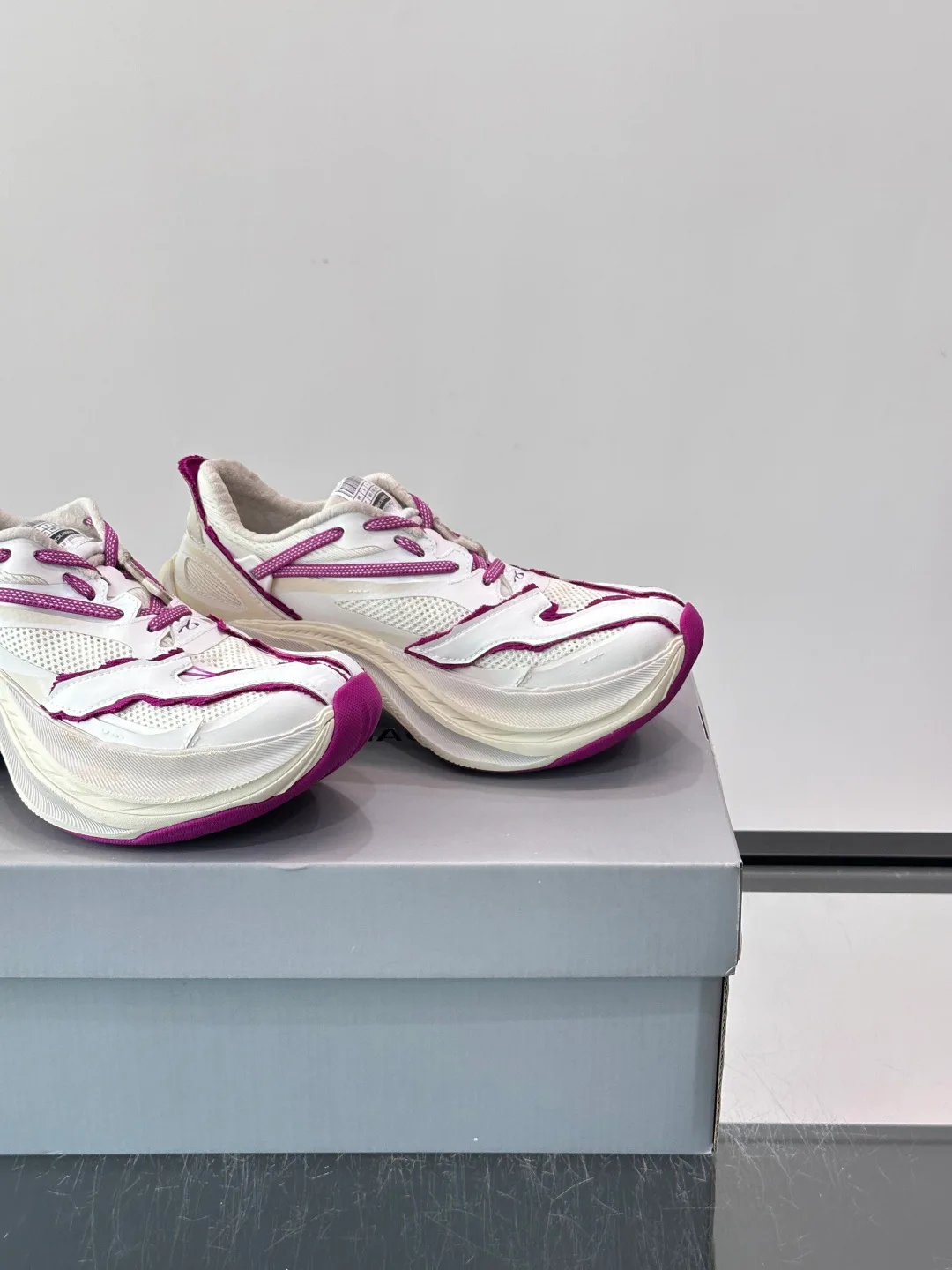 Women's Sneakers BALENCIAGA 17649837