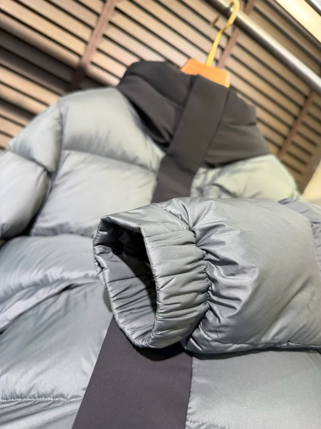 Men's Jackets And Down Jackets MONCLER 18361315