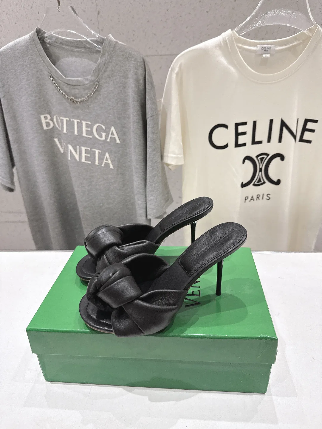 Women's Mules And Clogs BOTTEGA VENETA 16932287