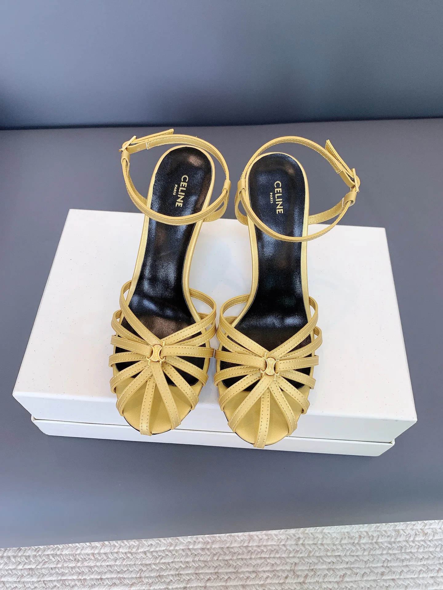 Women's Open-Toe Sandals CELINE 17479007
