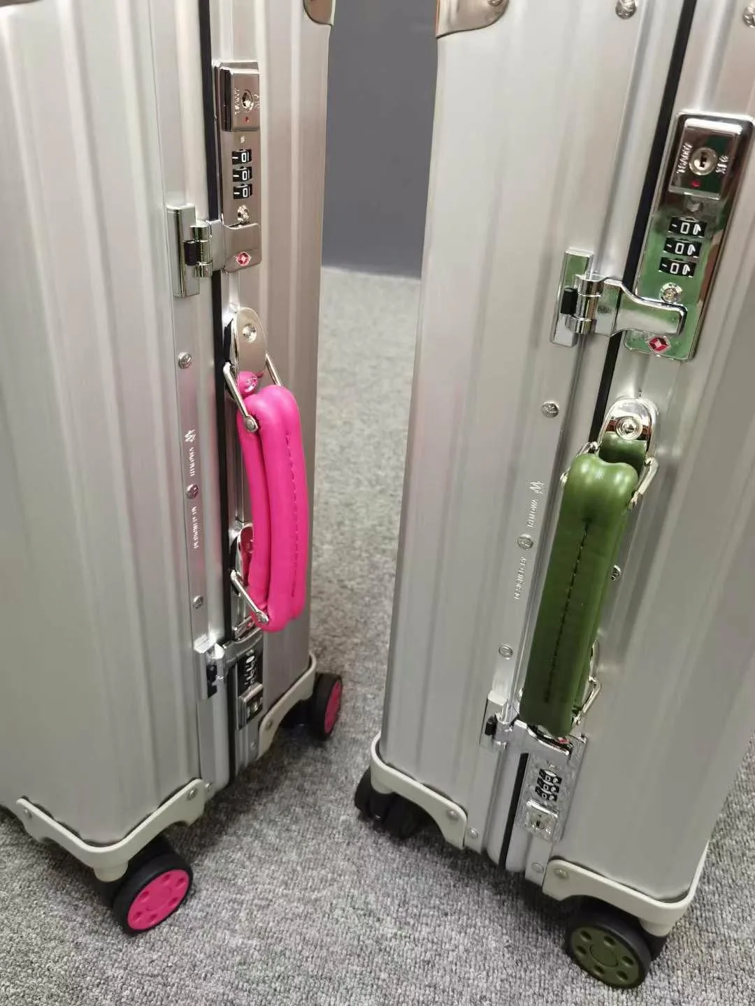 Suitcases RIMOWA 17659052