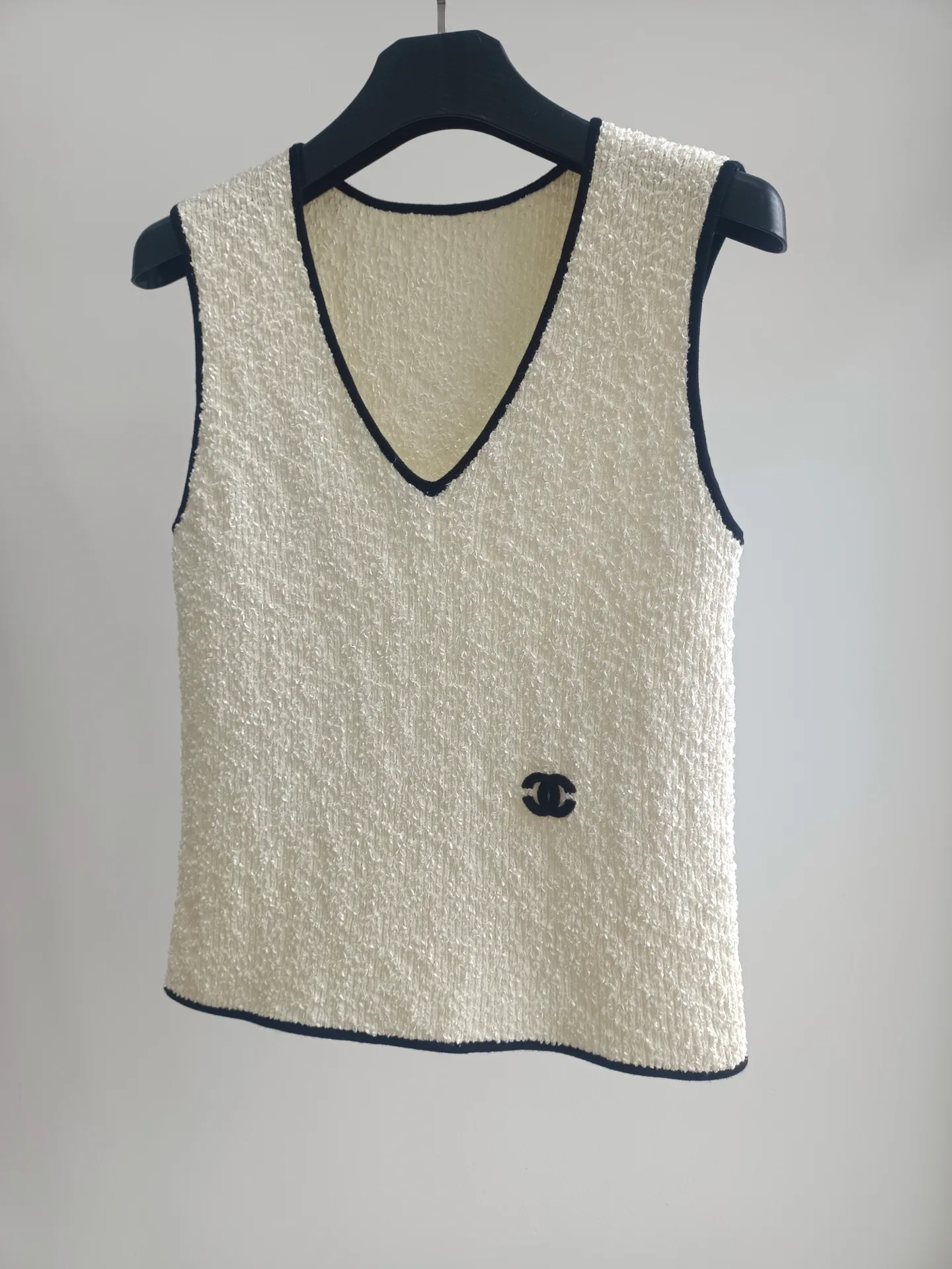 Women's Vests CHANEL 16962340