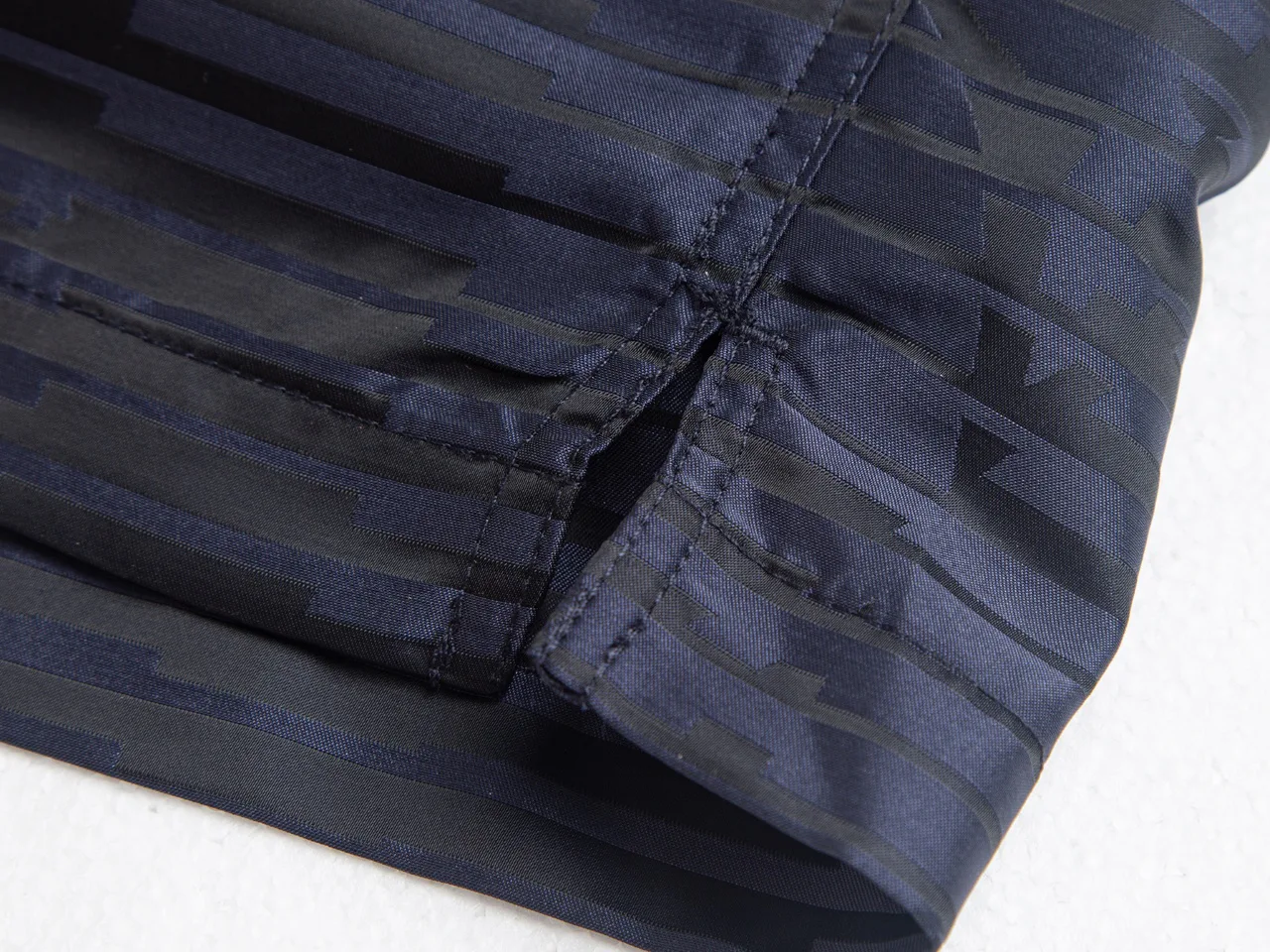 Men's Shorts LOUIS VUITTON 17798028