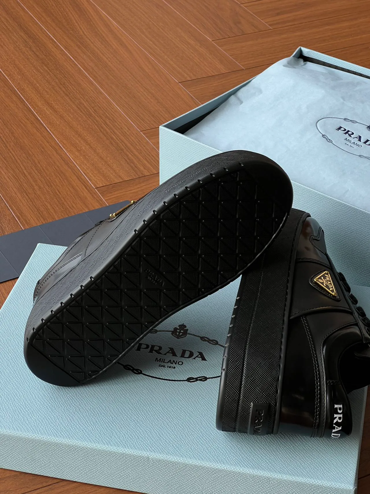 Women's Sneakers PRADA 18170787