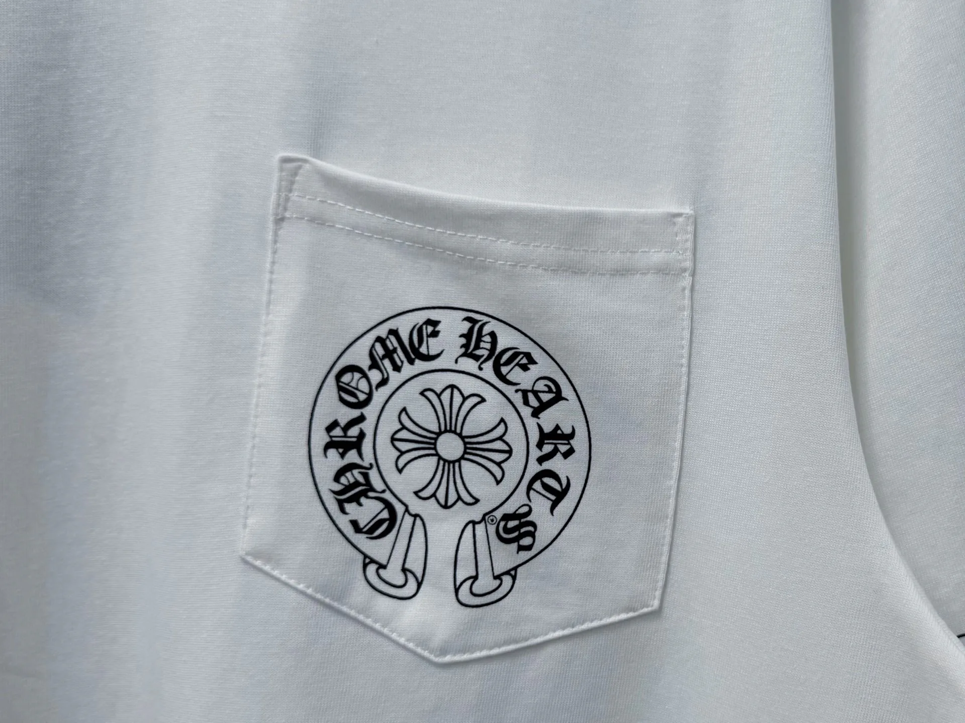 Men's T-Shirts CHROME HEARTS 17566980