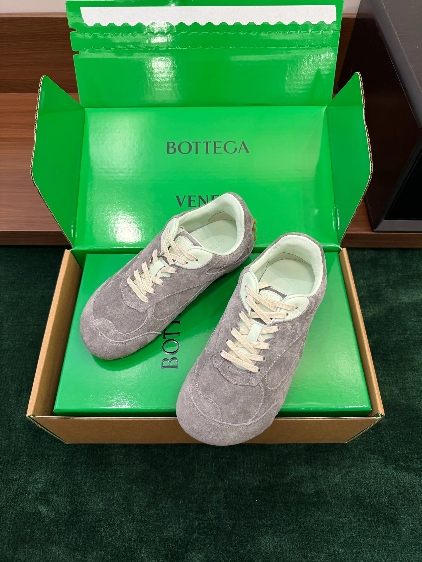 Women's Sneakers BOTTEGA VENETA 17386198