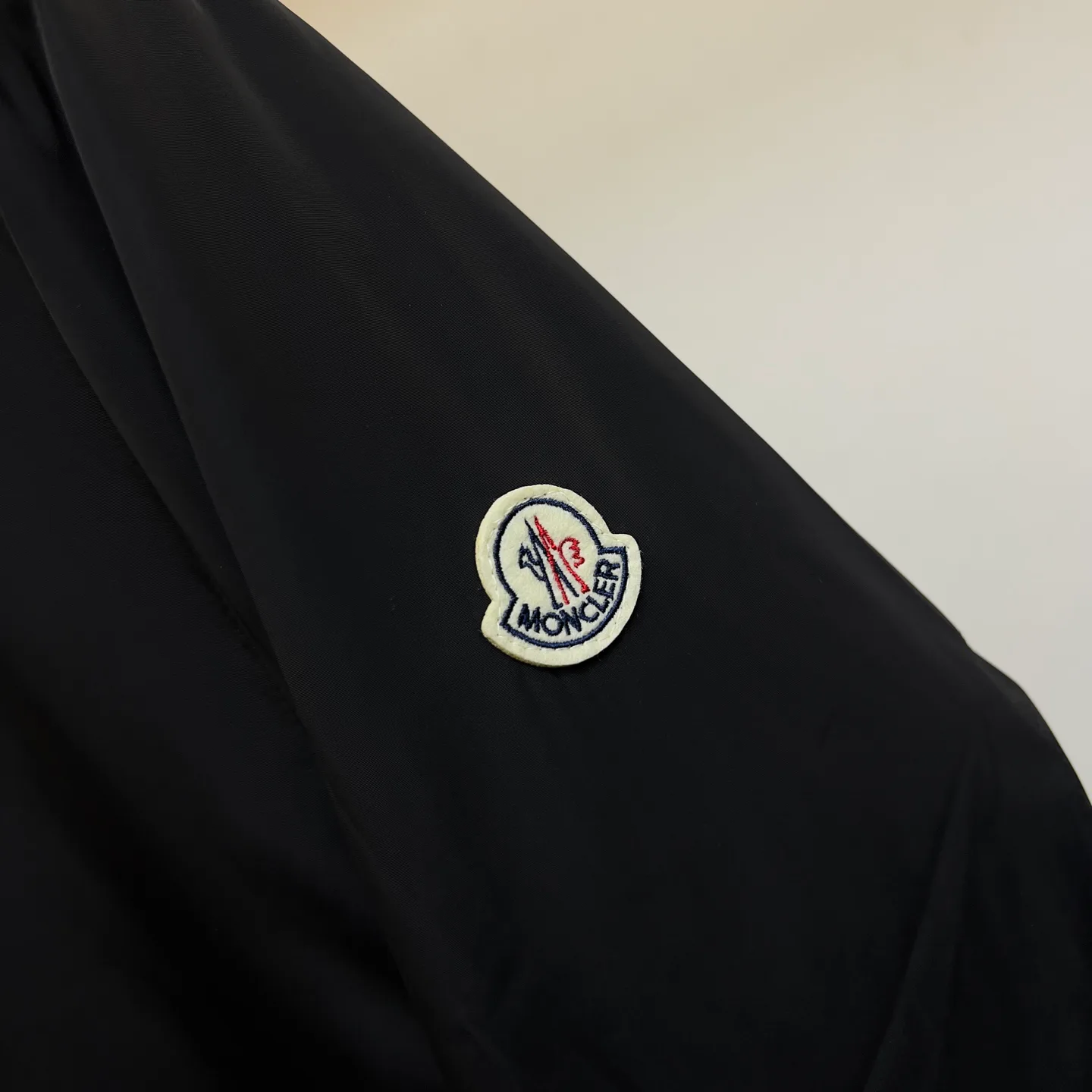Men's Jackets And Down Jackets MONCLER 17340708