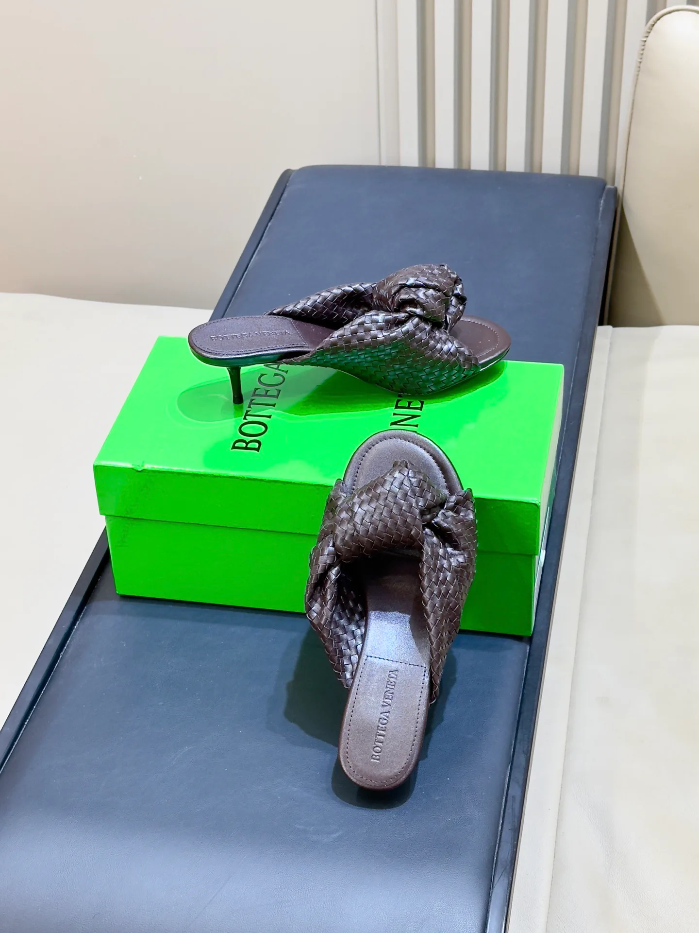Women's Mules And Clogs BOTTEGA VENETA 18073351