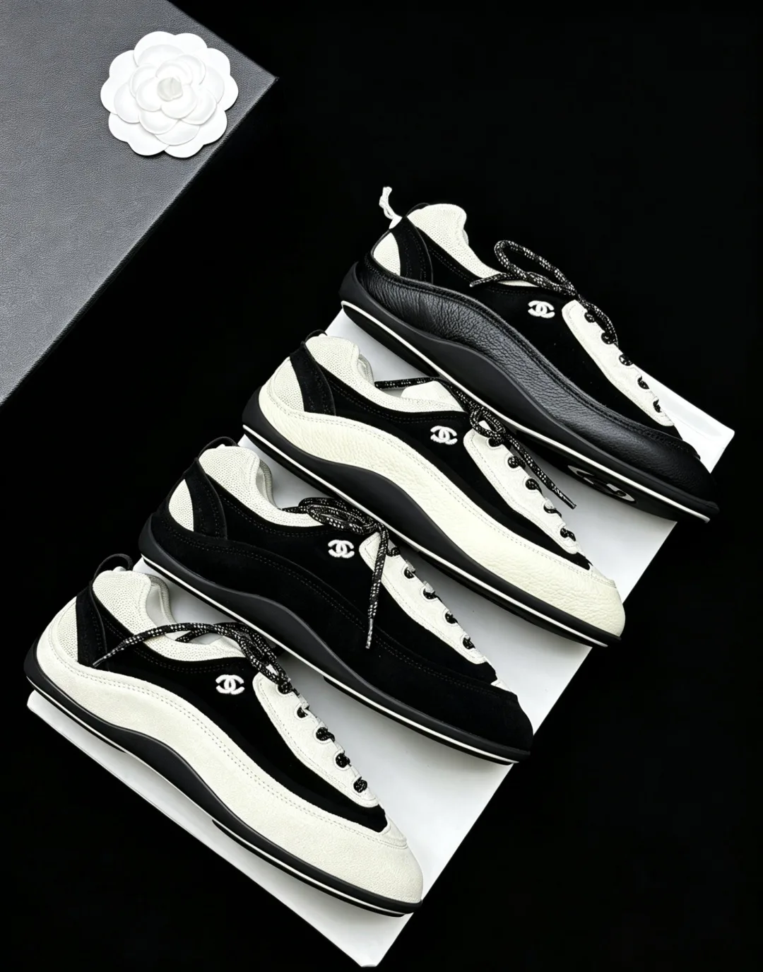 Women's Sneakers CHANEL 17795798