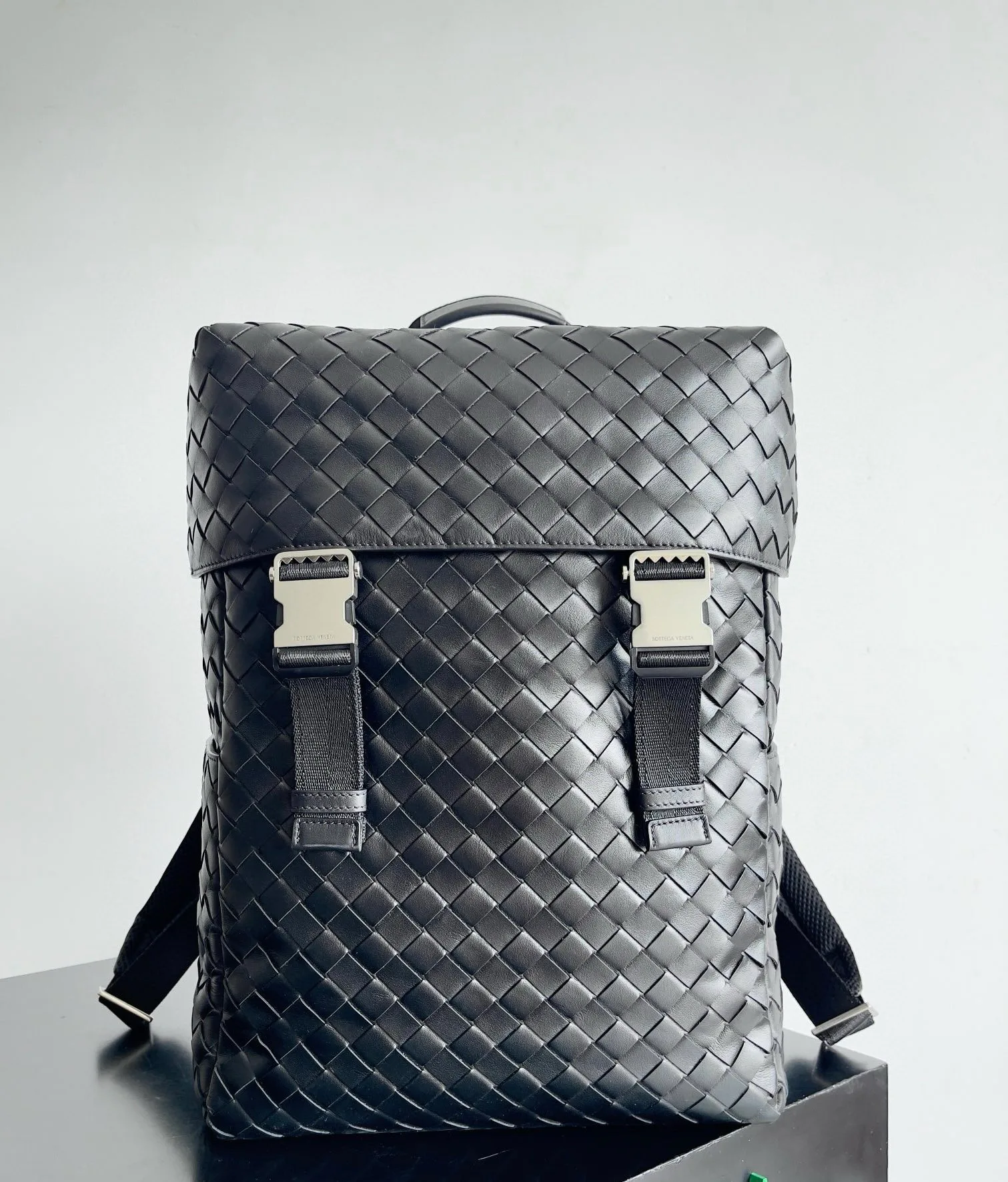 Men's Backpacks BOTTEGA VENETA 18368252
