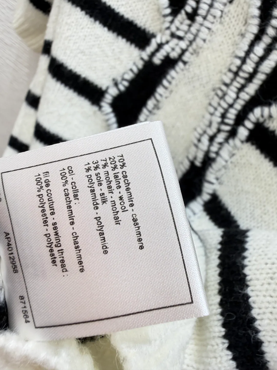 Women's Jumpers And Sweaters CHANEL 18138117