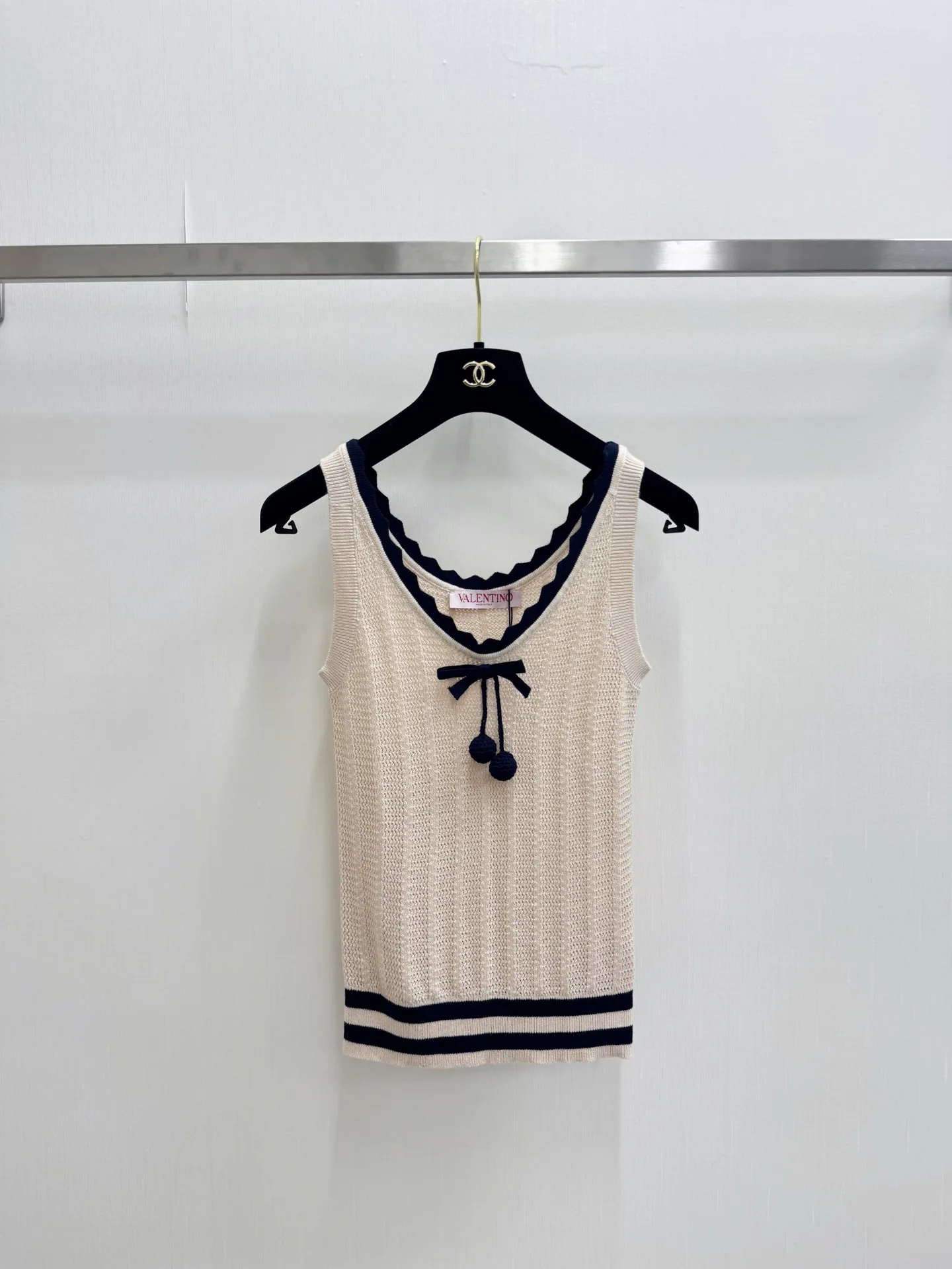 Women's Vests VALENTINO 17285194