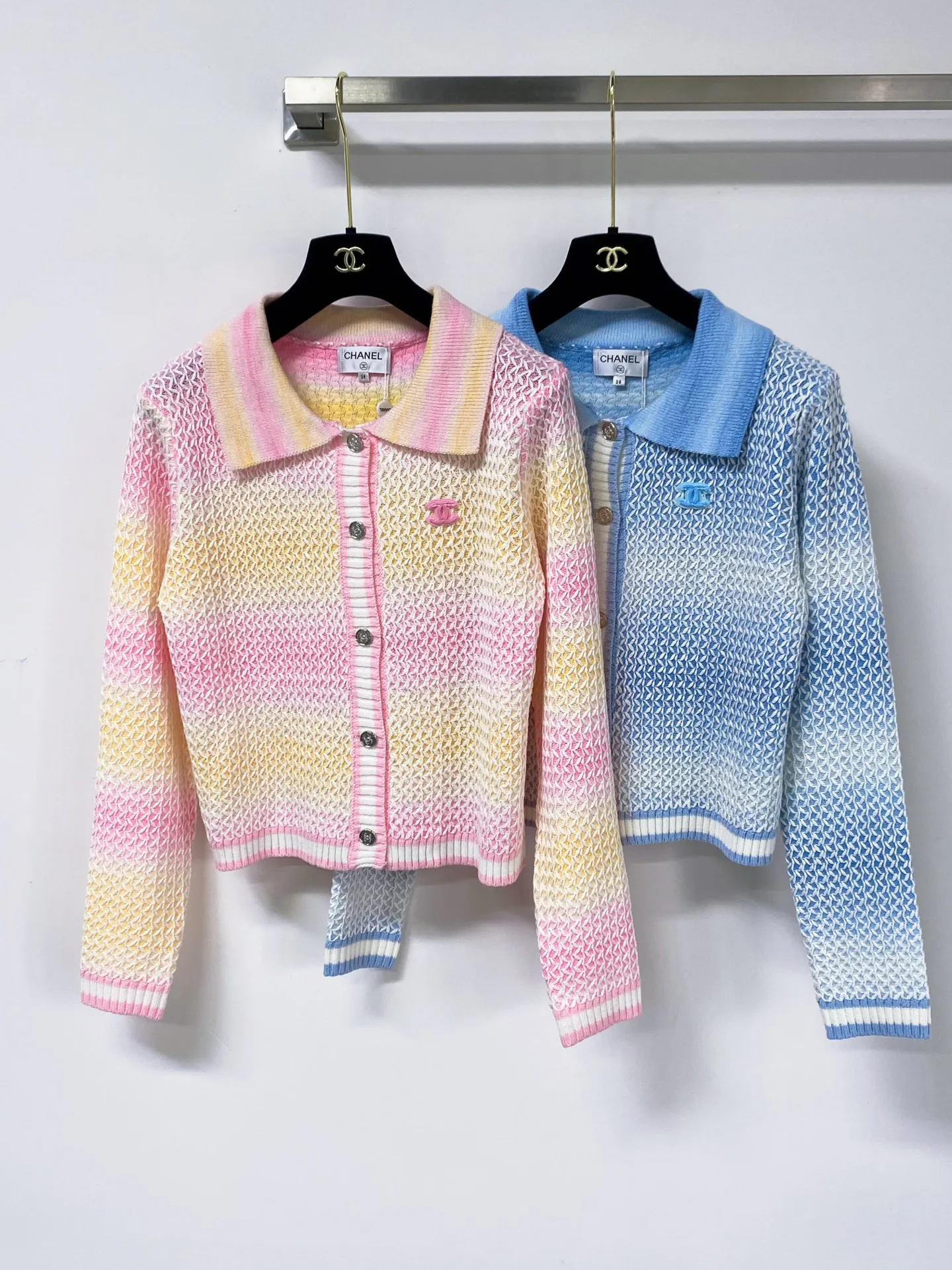 Women's Jumpers And Sweaters CHANEL 18150627