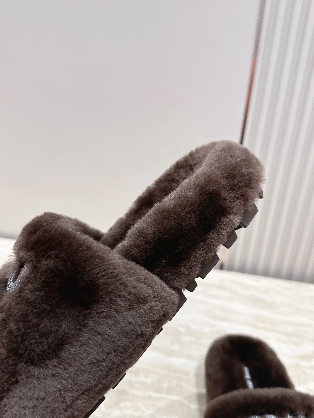 Women's Slippers MIU MIU 18025327
