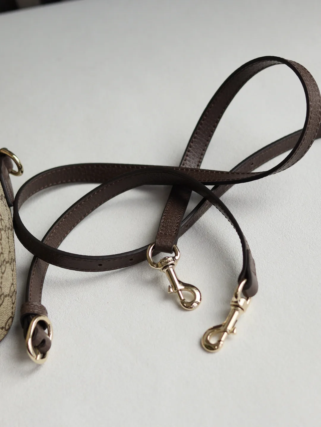 Классические Сумки Женские Gucci 18614517