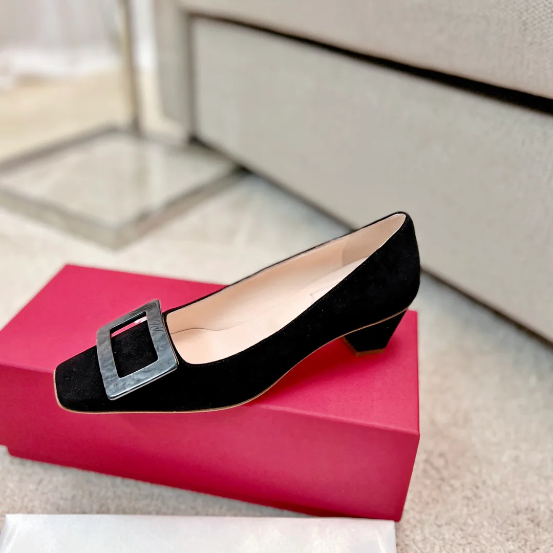 Women's Heels ROGER VIVIER 17550740
