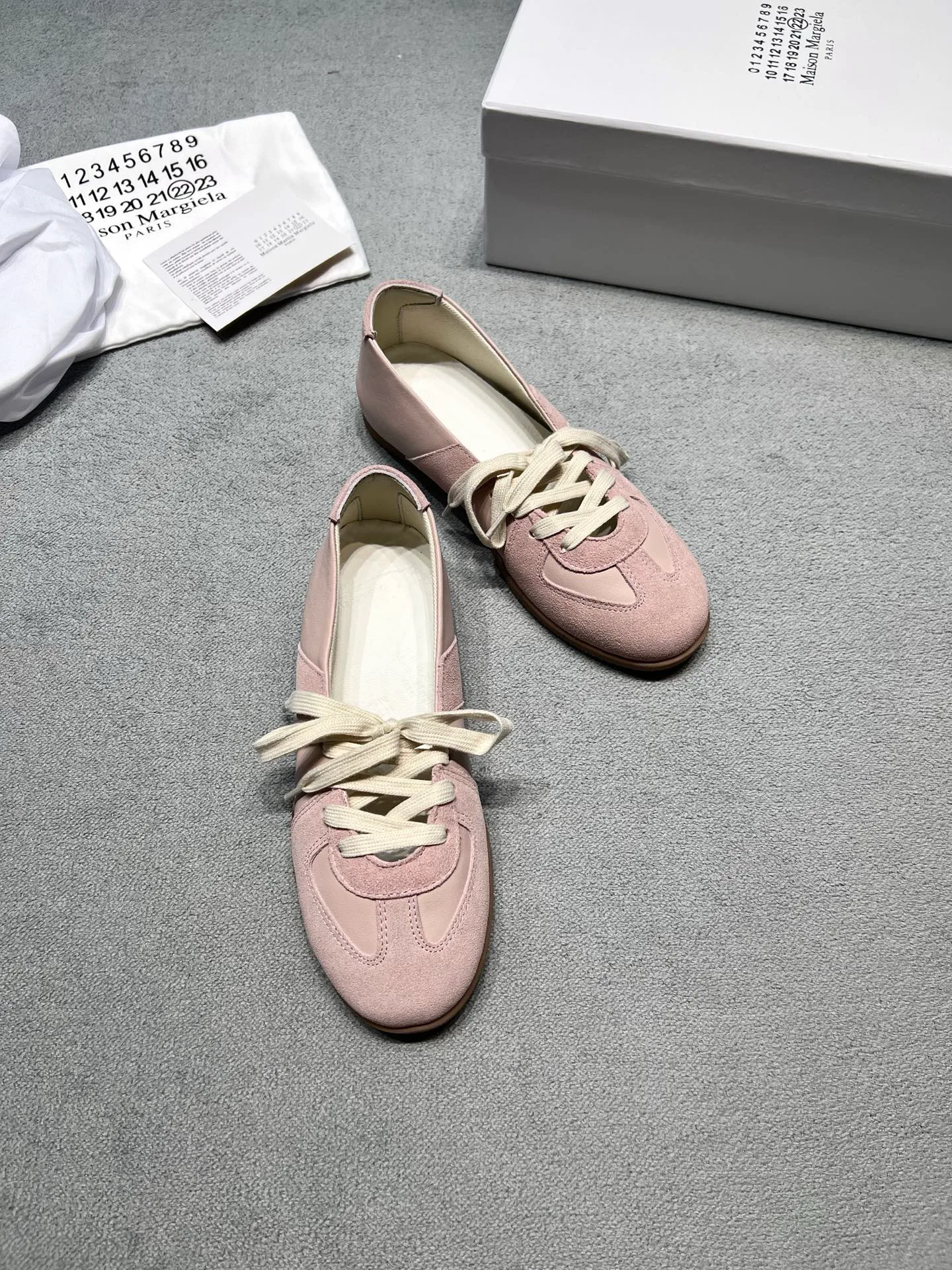 Women's Sneakers MAISON MARGIELA 18366868