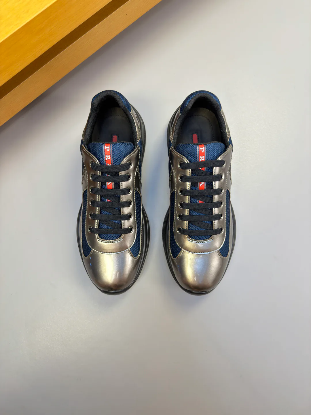Men's Sneakers PRADA 17955077