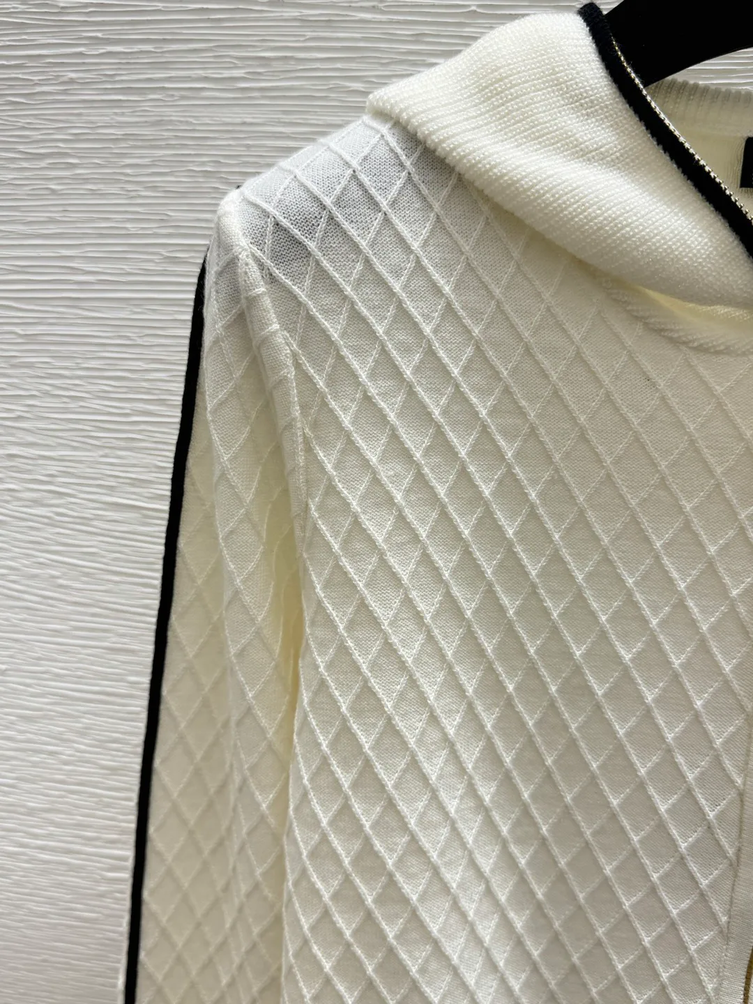 Women's Jumpers And Sweaters CHANEL 18138336