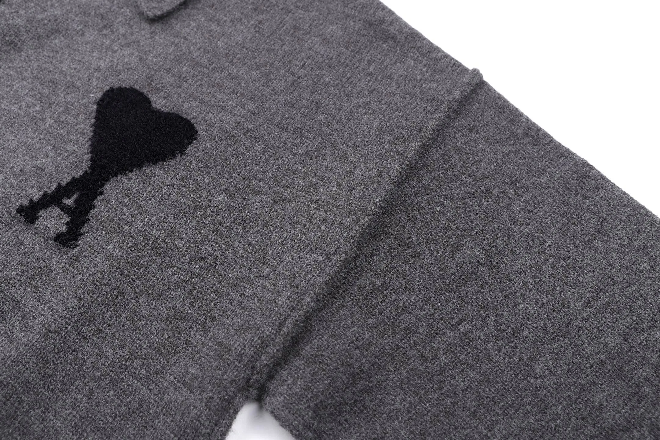 Men's Jumpers And Sweaters AMI PARIS 18073844