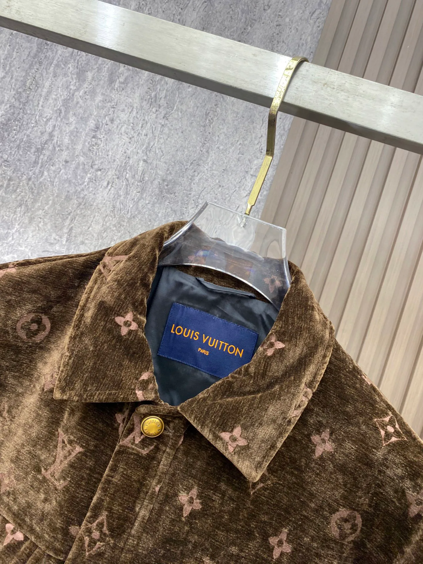 Men's Jackets And Down Jackets LOUIS VUITTON 18355676