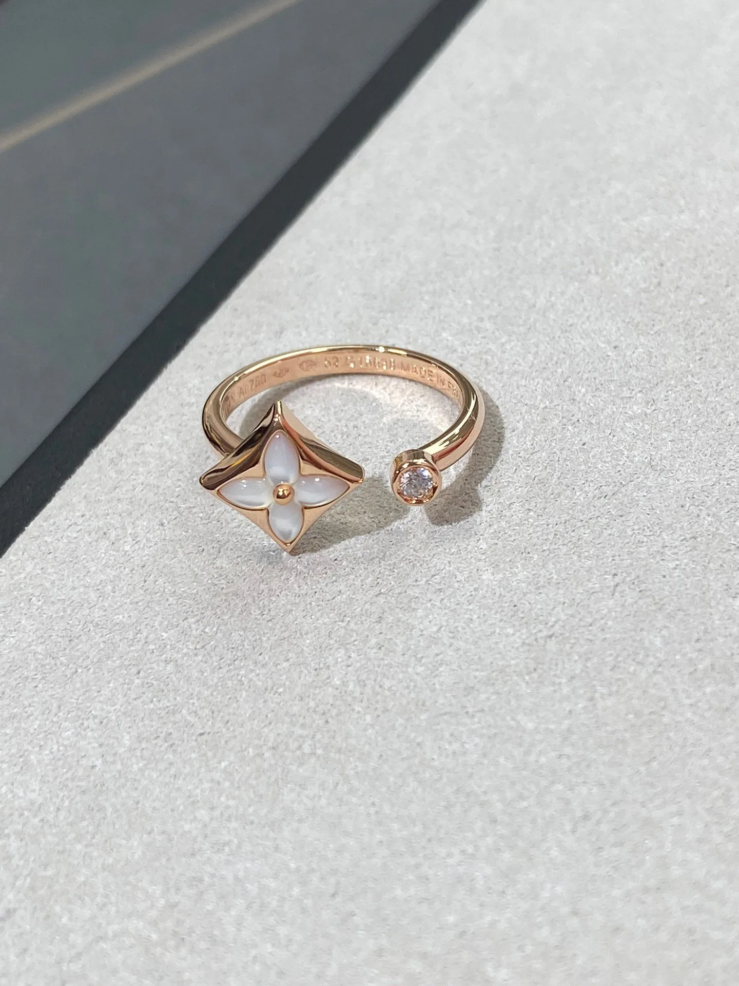 Jewelry LOUIS VUITTON 17819338
