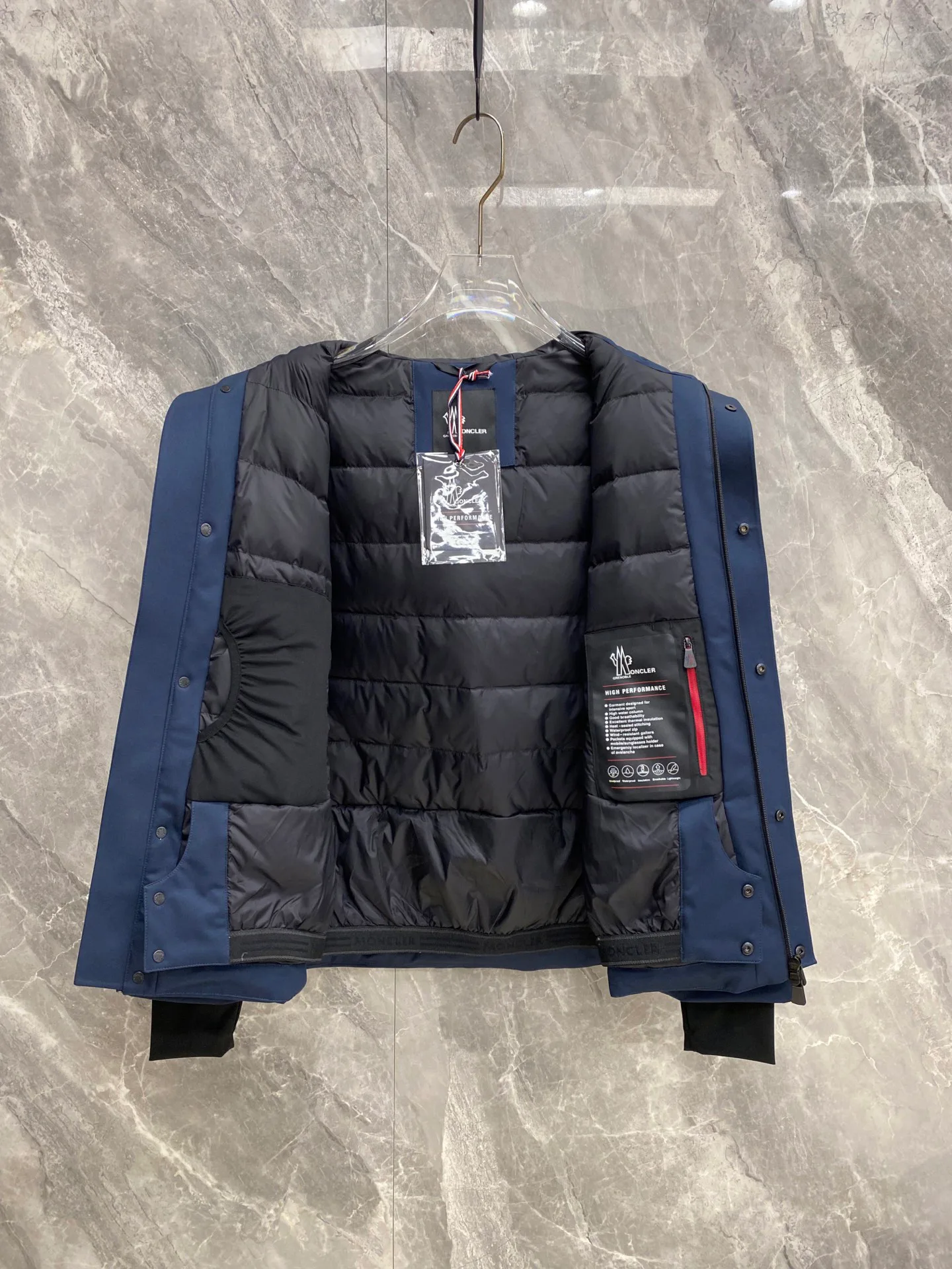 Men's Jackets And Down Jackets MONCLER 18348638