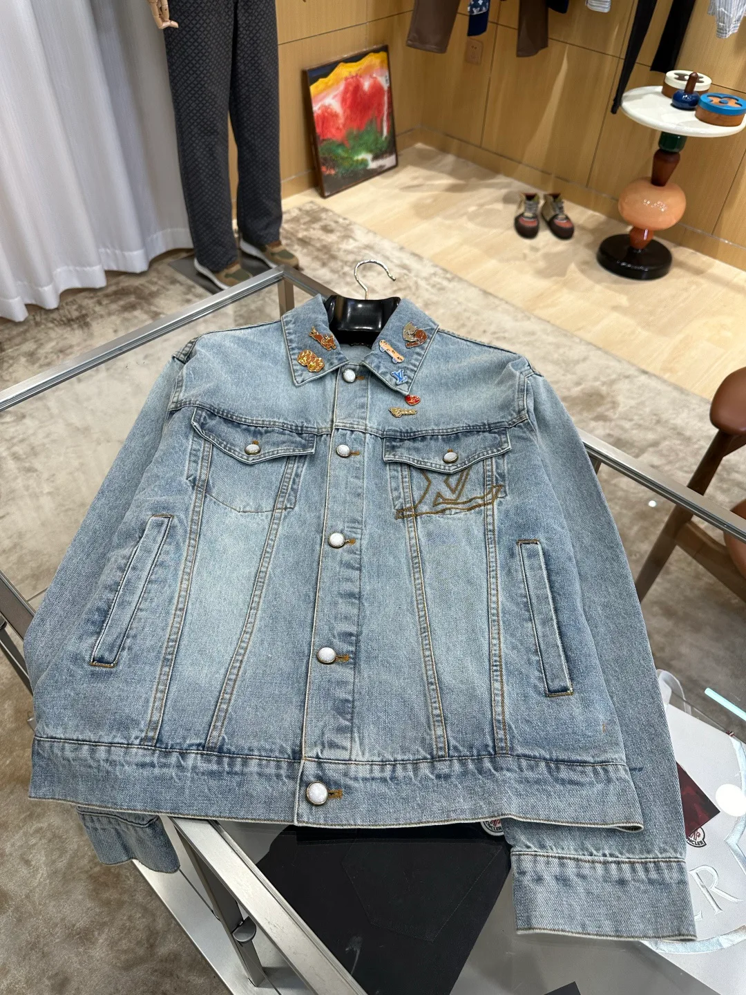 Men's Jackets And Down Jackets LOUIS VUITTON 18260889