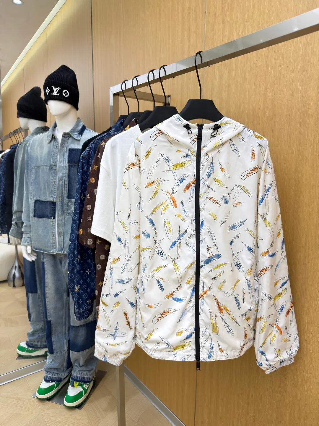 Men's Jackets And Down Jackets BURBERRY 17740873