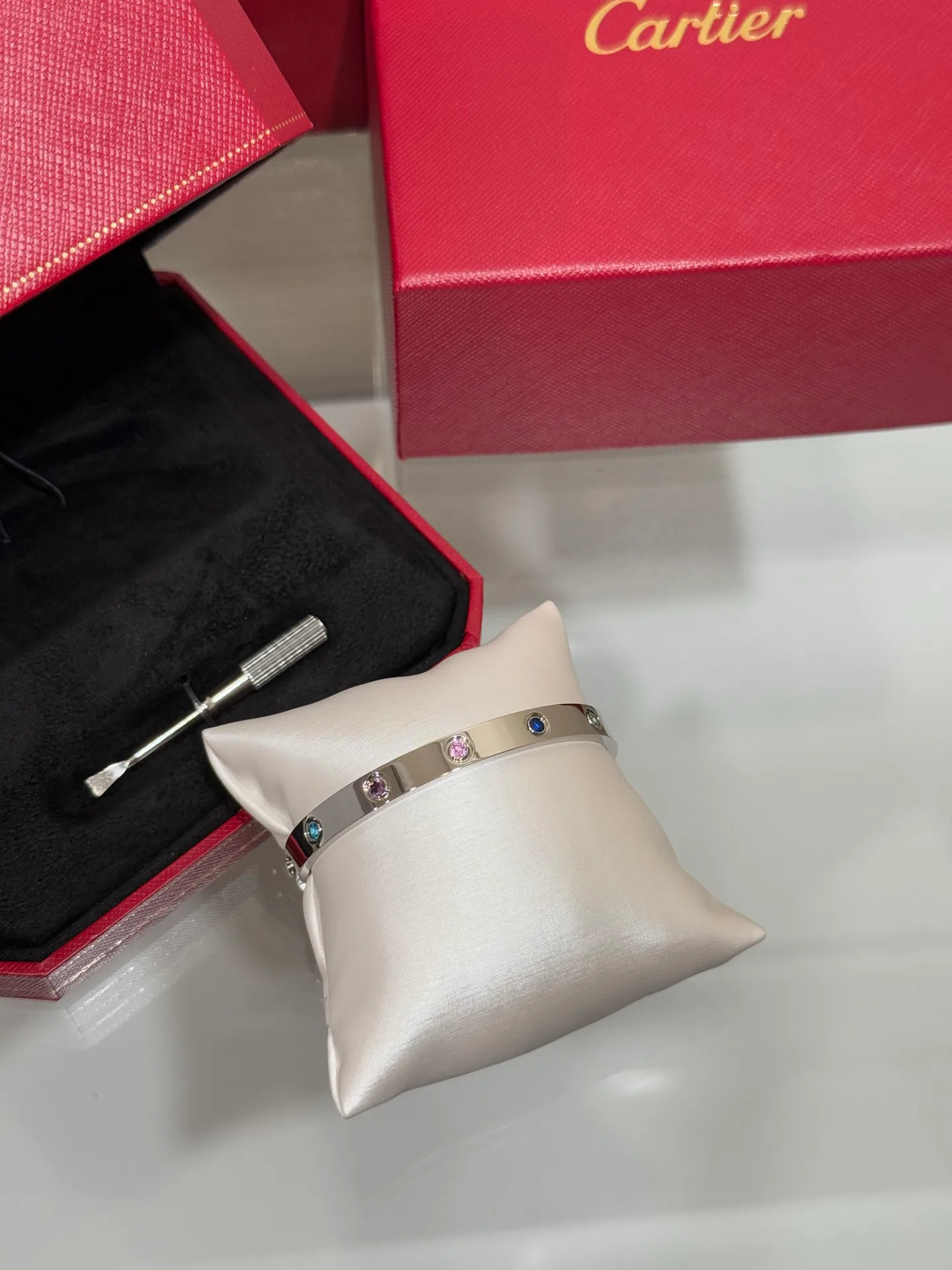 Jewelry CARTIER 17601214