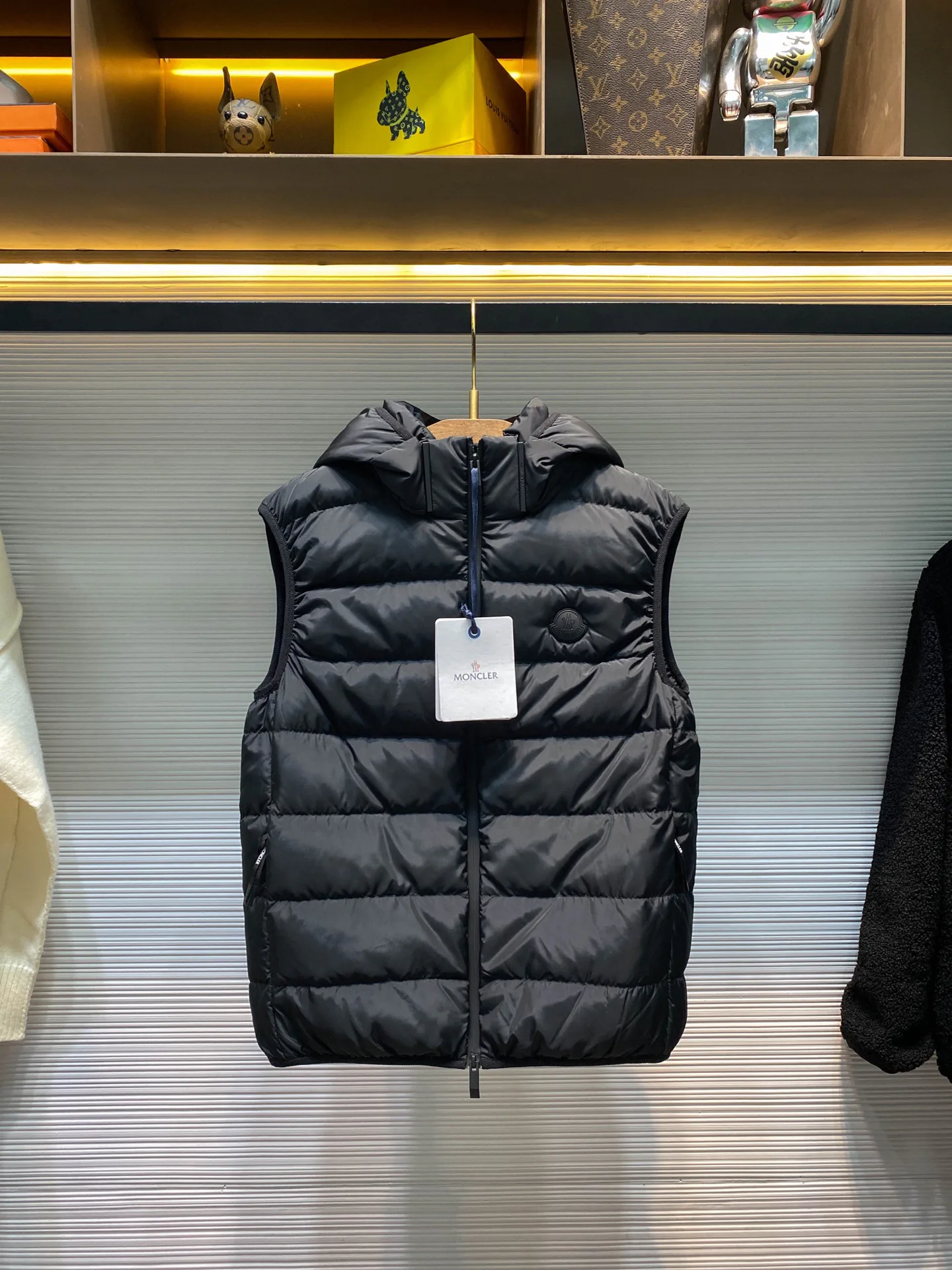 Жилеты Мужские Moncler 18596763