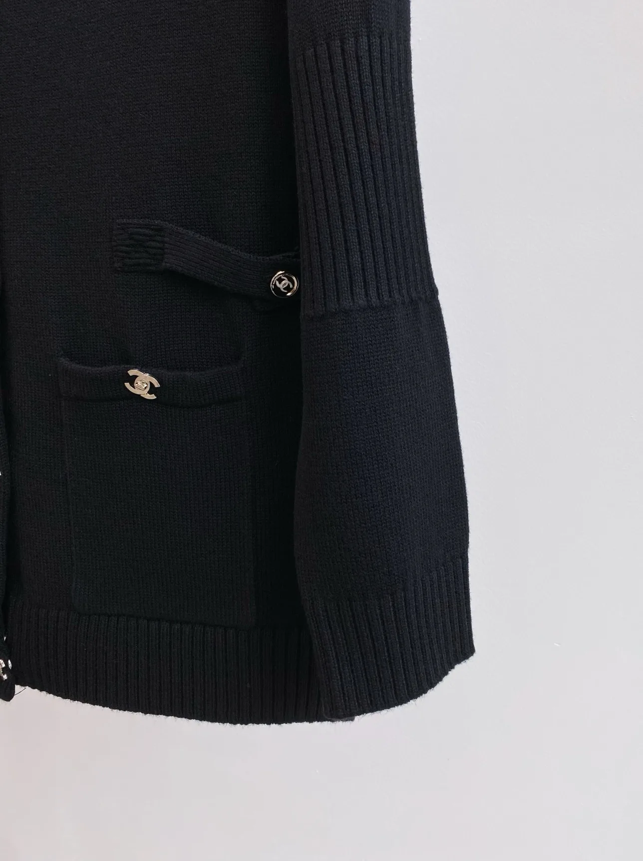 Women's Jumpers And Sweaters CHANEL 16893233