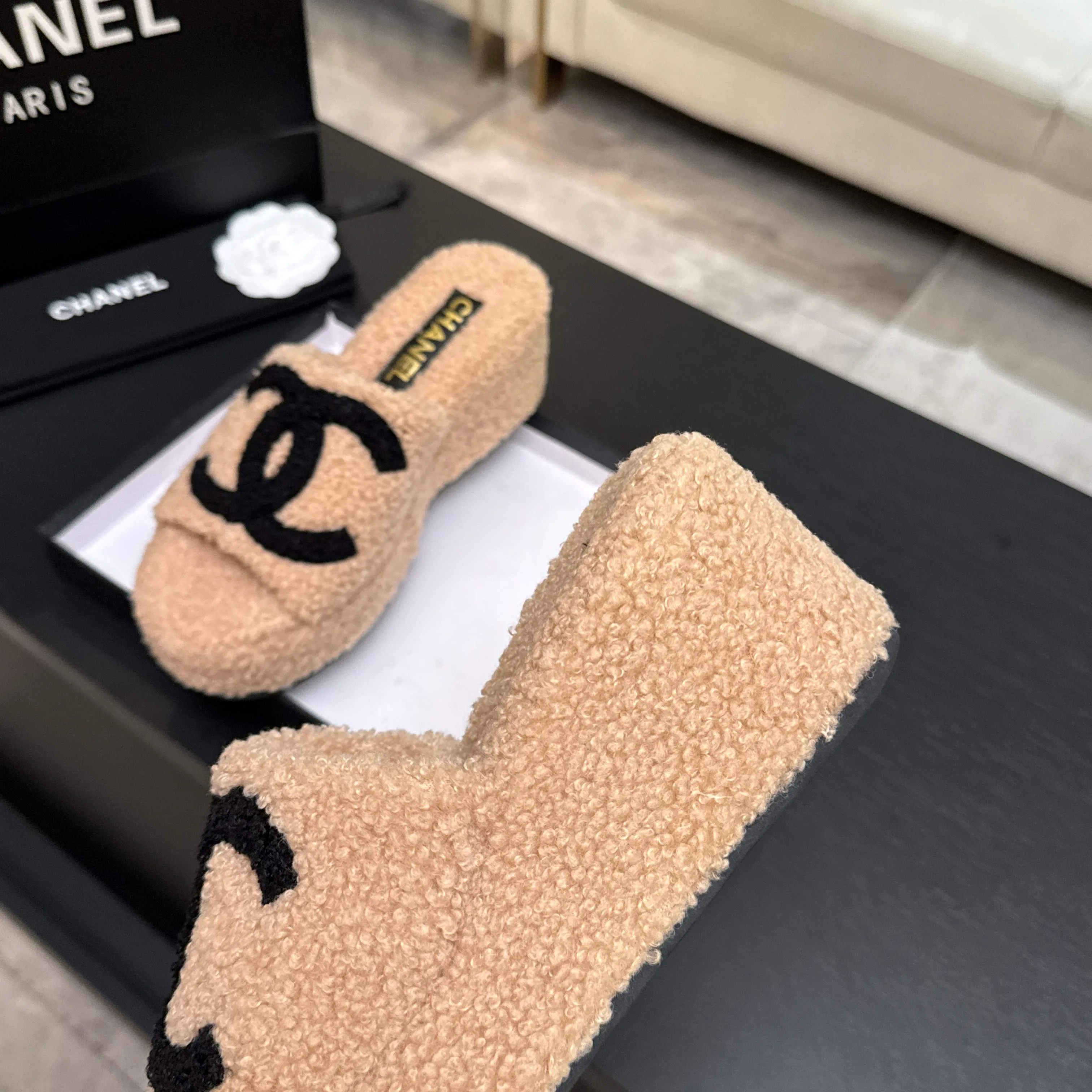 Women's Slippers CHANEL 18501004