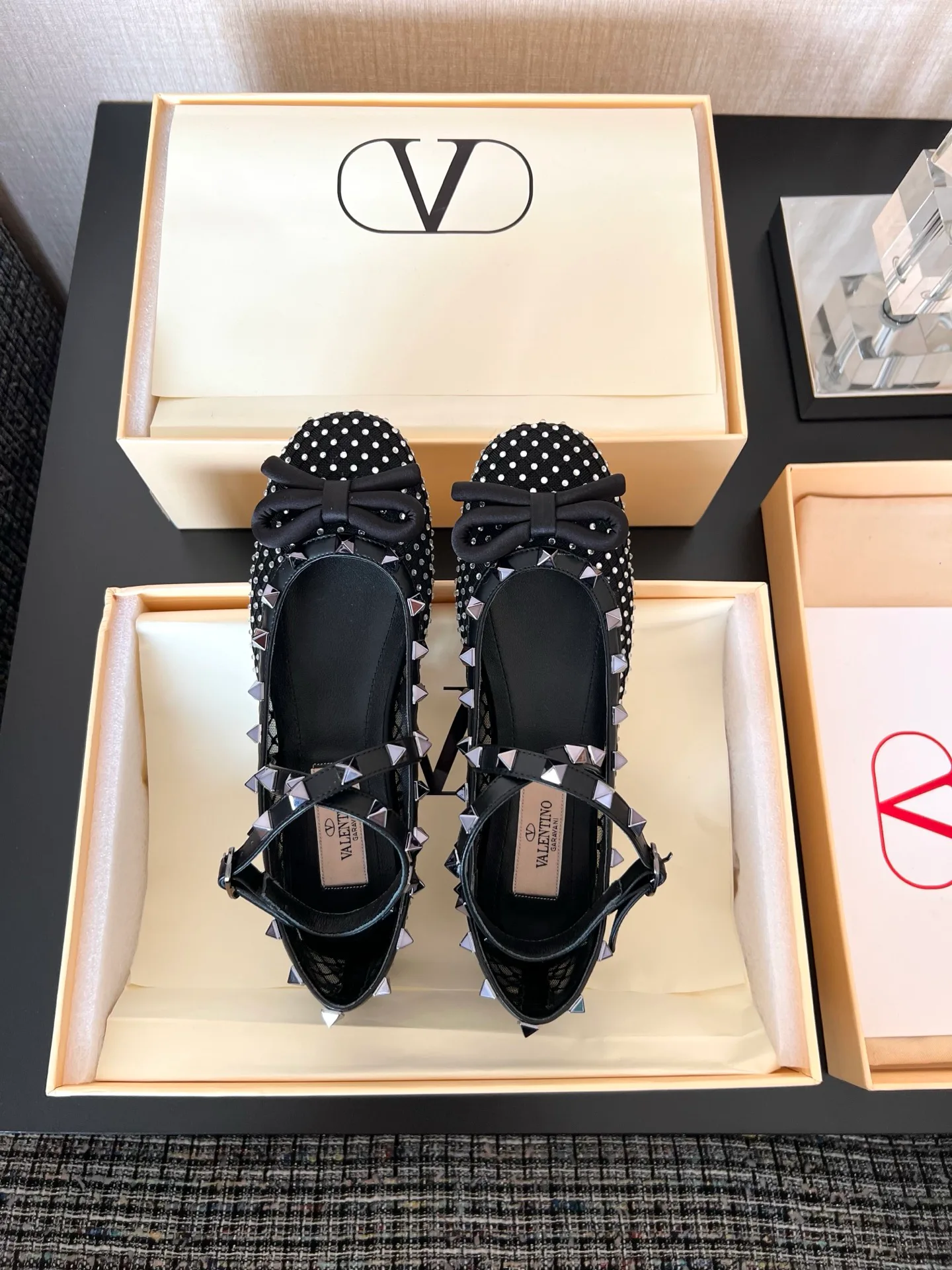 Women's Ballet Flats VALENTINO 17480171