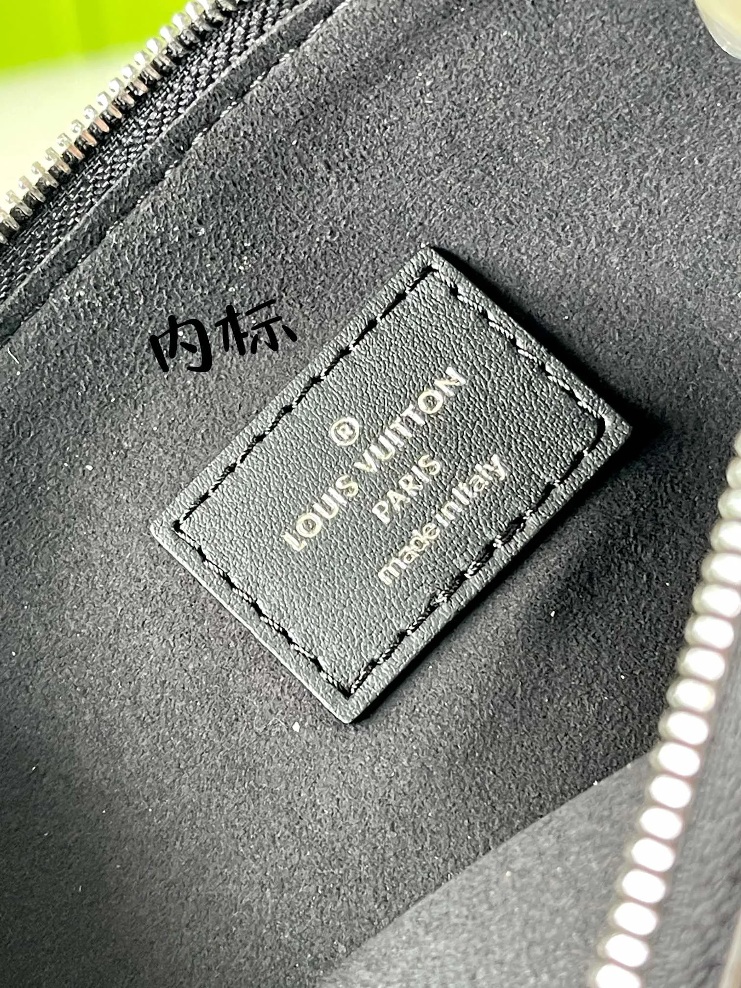 Women's Classic Handbags LOUIS VUITTON 18412654