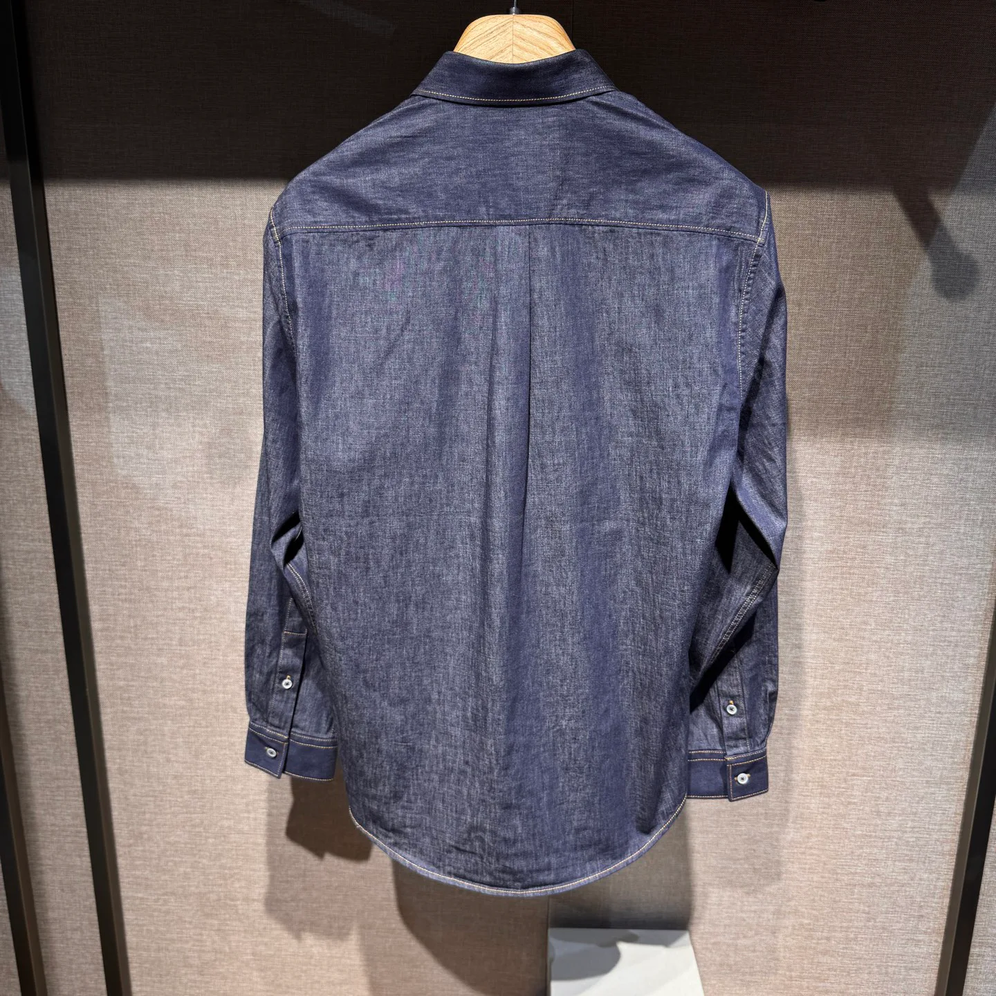 Men's Shirts LOUIS VUITTON 18244474