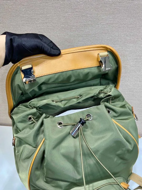 Women's Backpacks PRADA 18362290