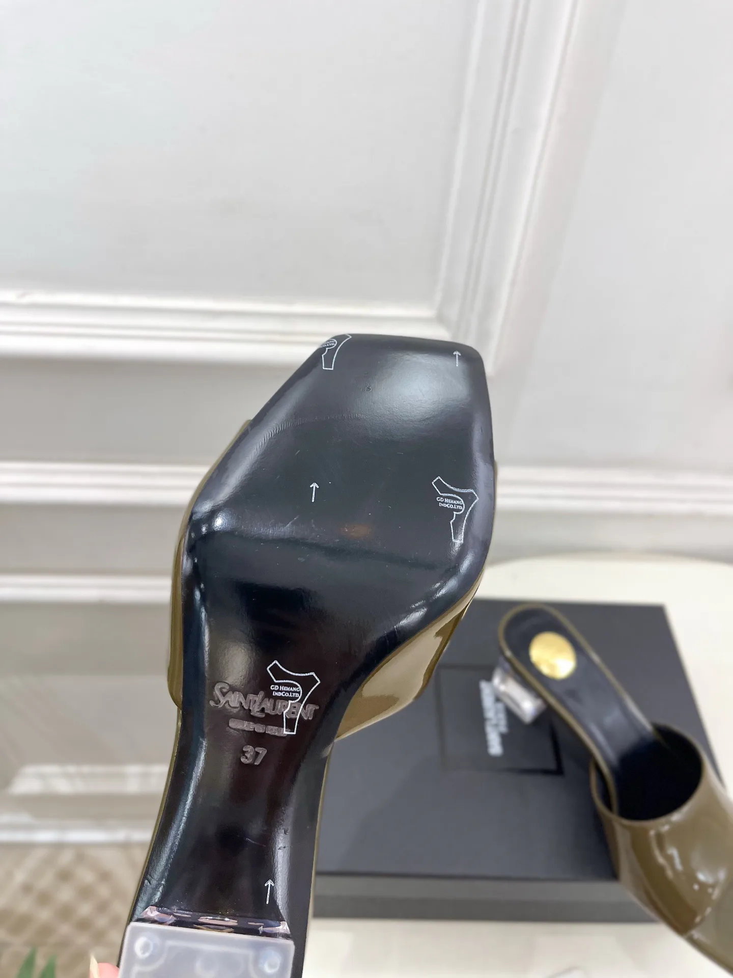 Women's Mules And Clogs SAINT LAURENT 17506903