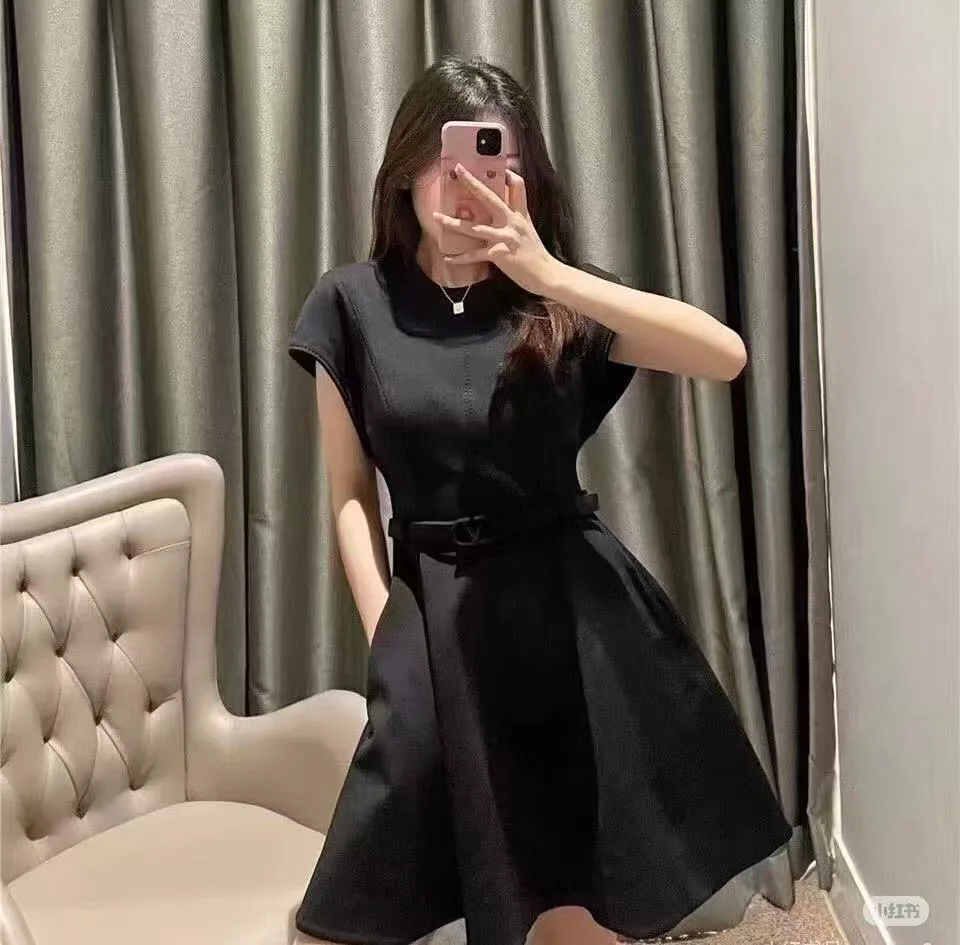 Women's Dresses VALENTINO 17340570