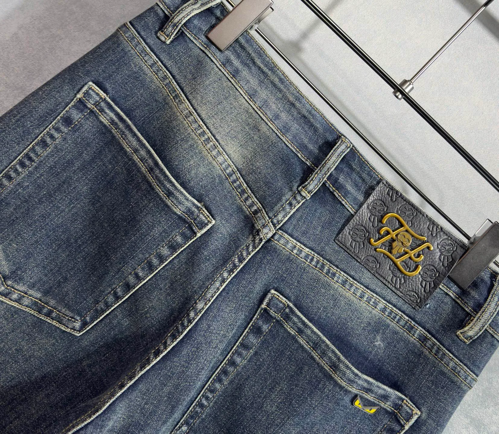 Men's Jeans FENDI 18098371