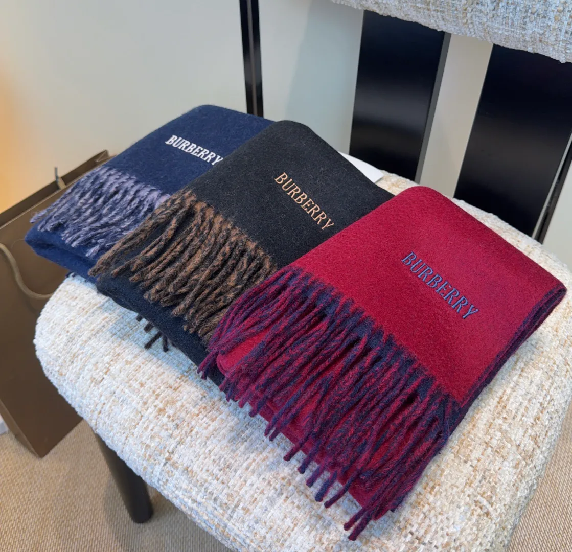 Scarves BURBERRY 18449898