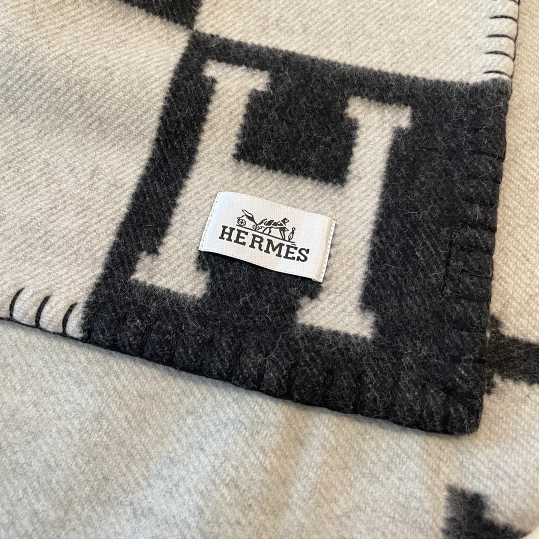 Textiles HERMES 18507312