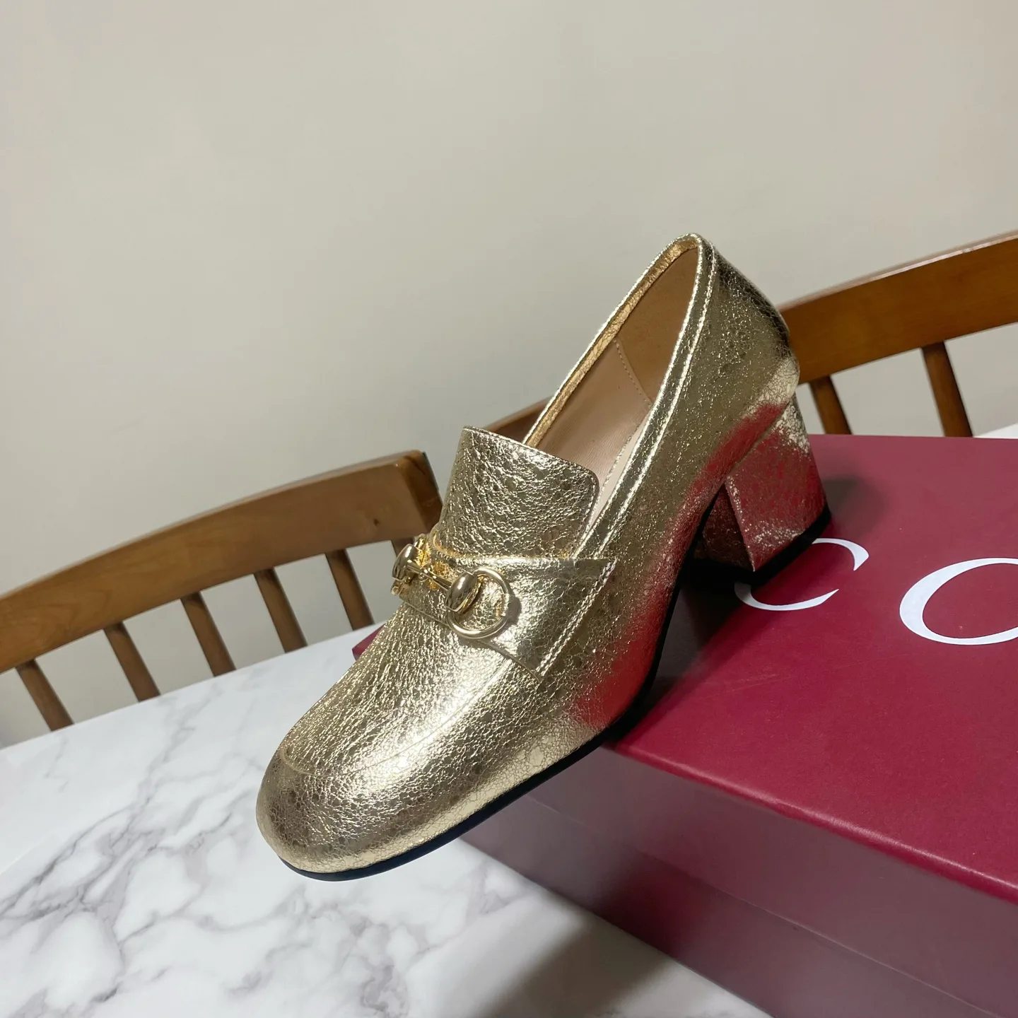 Women's Loafers And Moccasins GUCCI 17570589