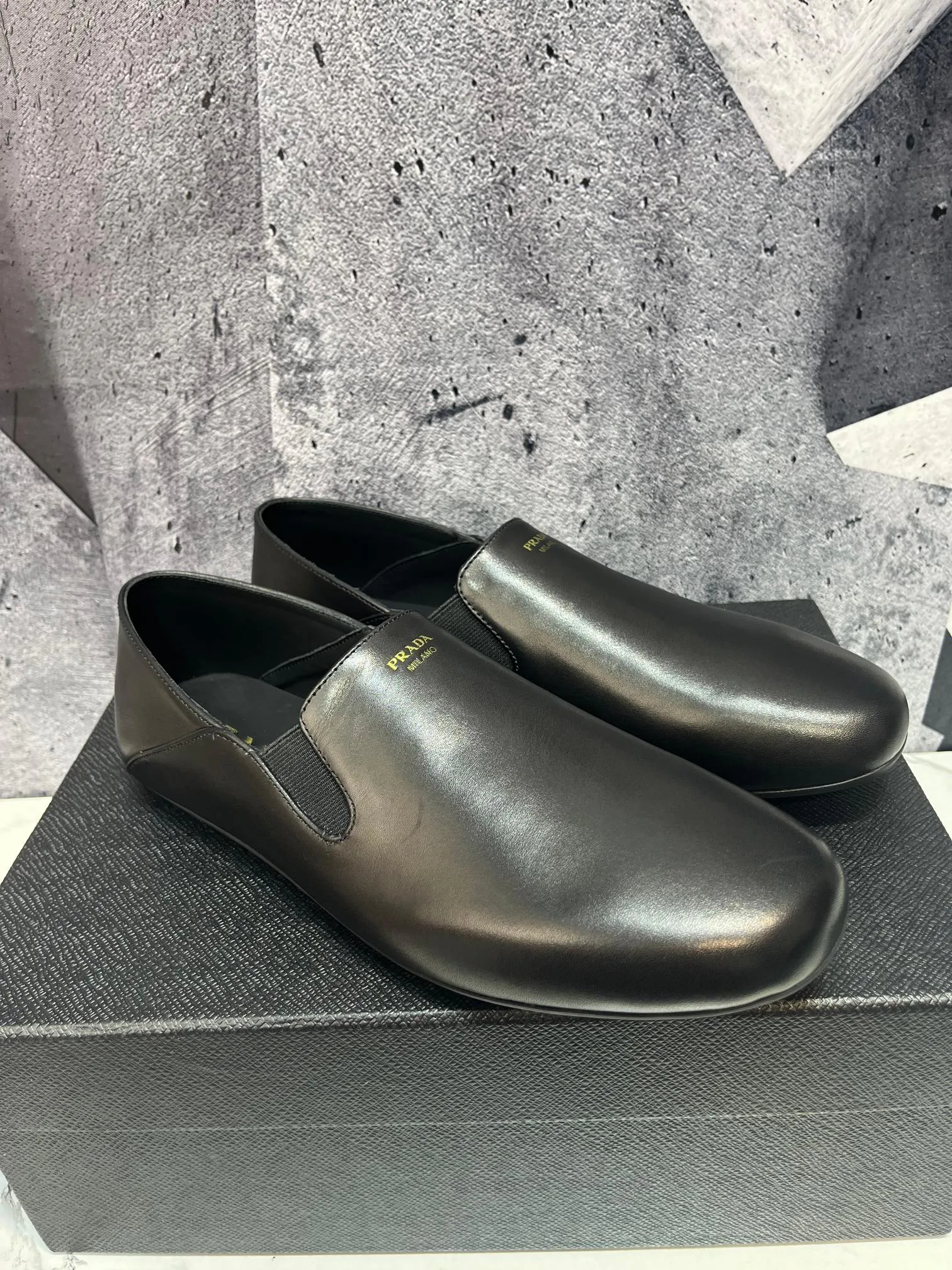 Лоферы И Туфли Мужские Prada 18561995