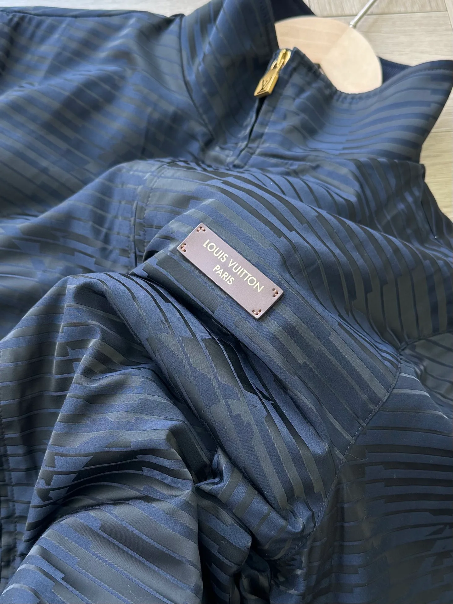 Куртки И Пуховики Мужские Louis Vuitton 18669283