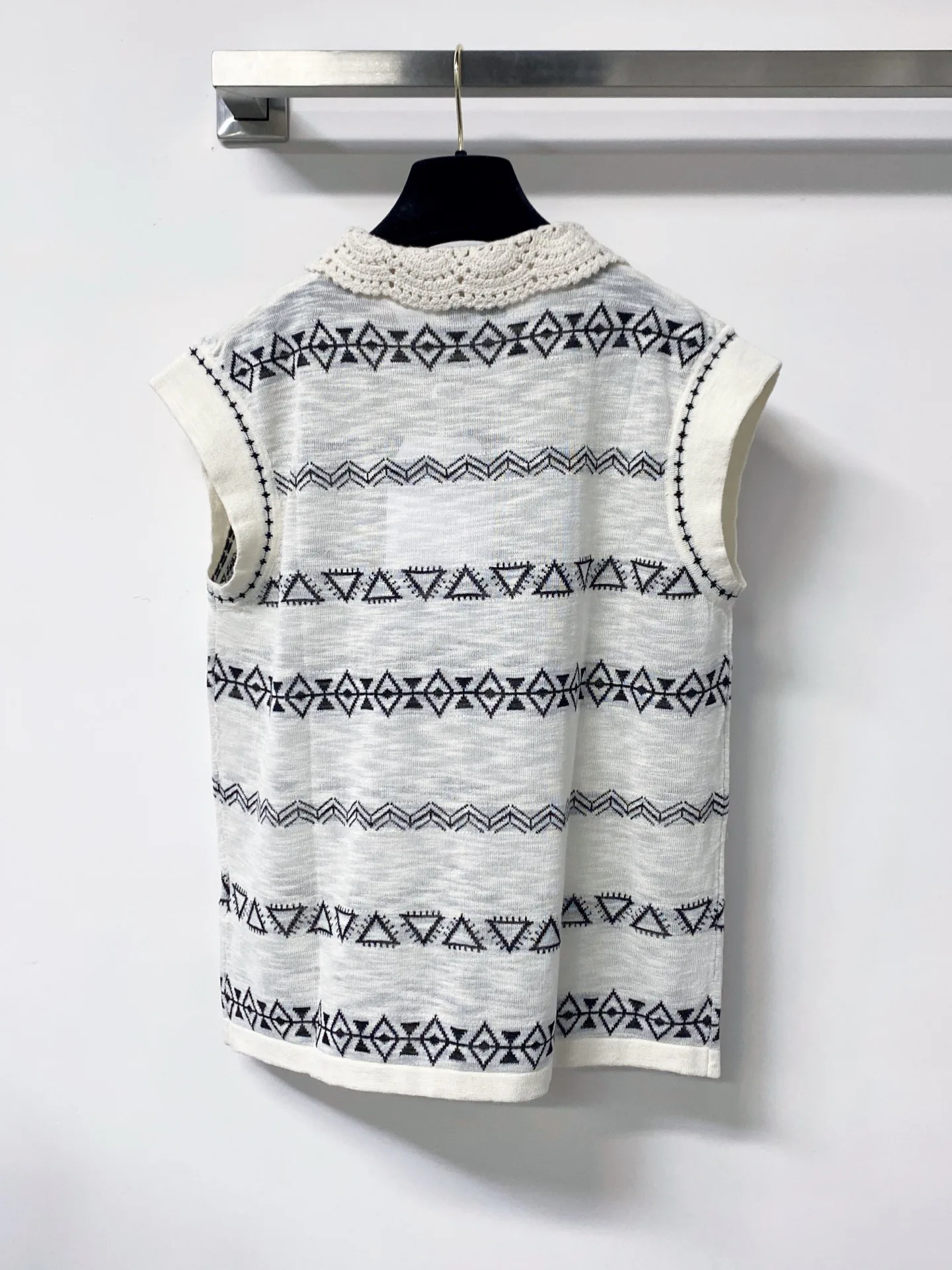 Women's Vests CHANEL 16930831