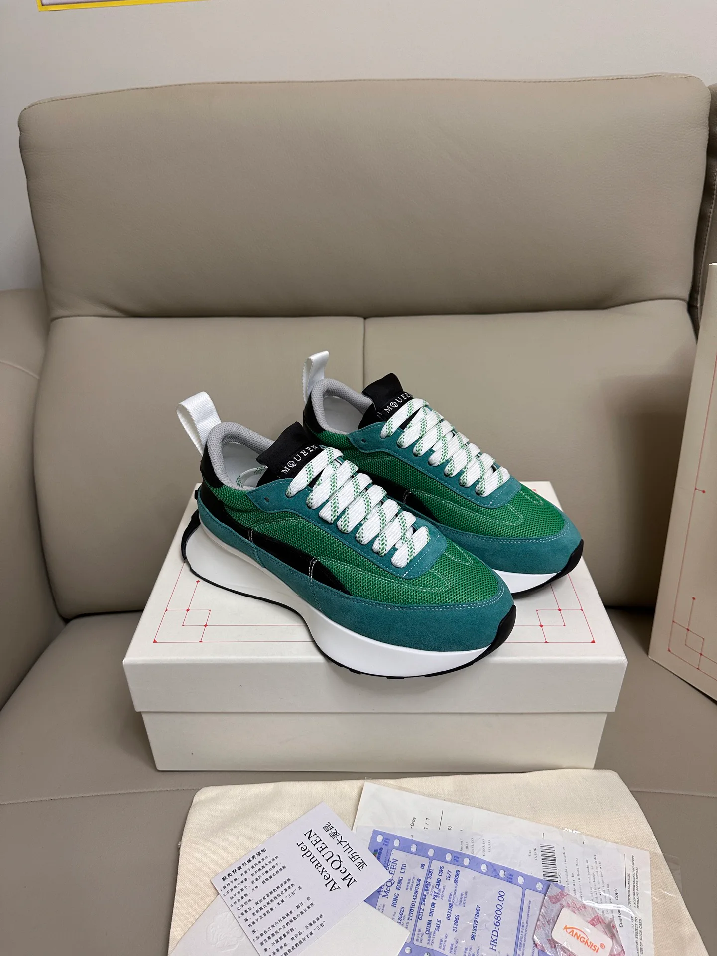 Кроссовки Женские Alexander Mcqueen 18616736