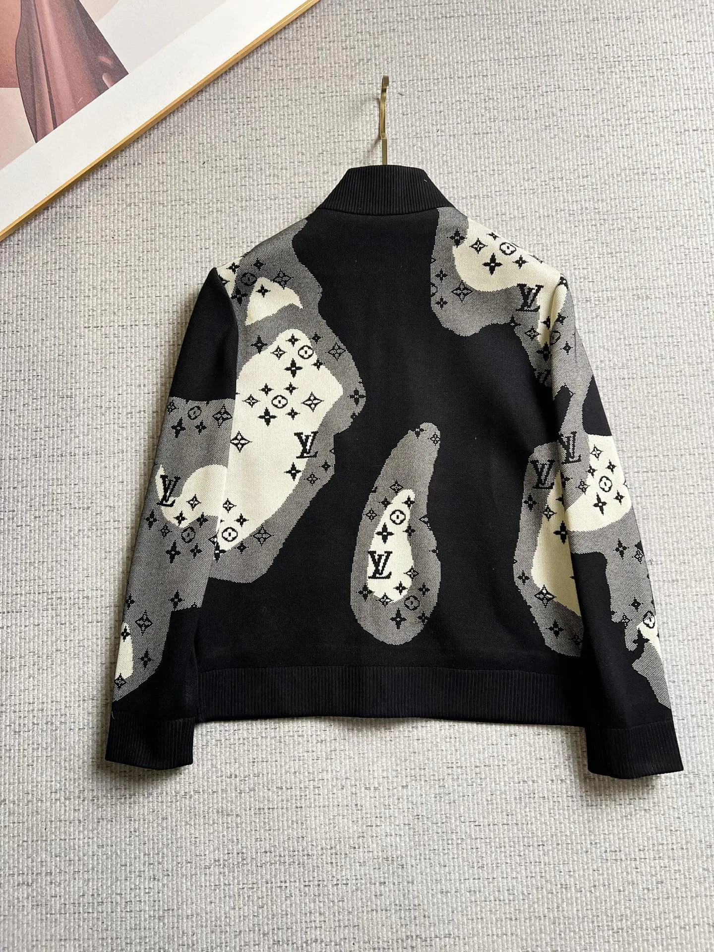 Men's Jackets And Down Jackets LOUIS VUITTON 18098408